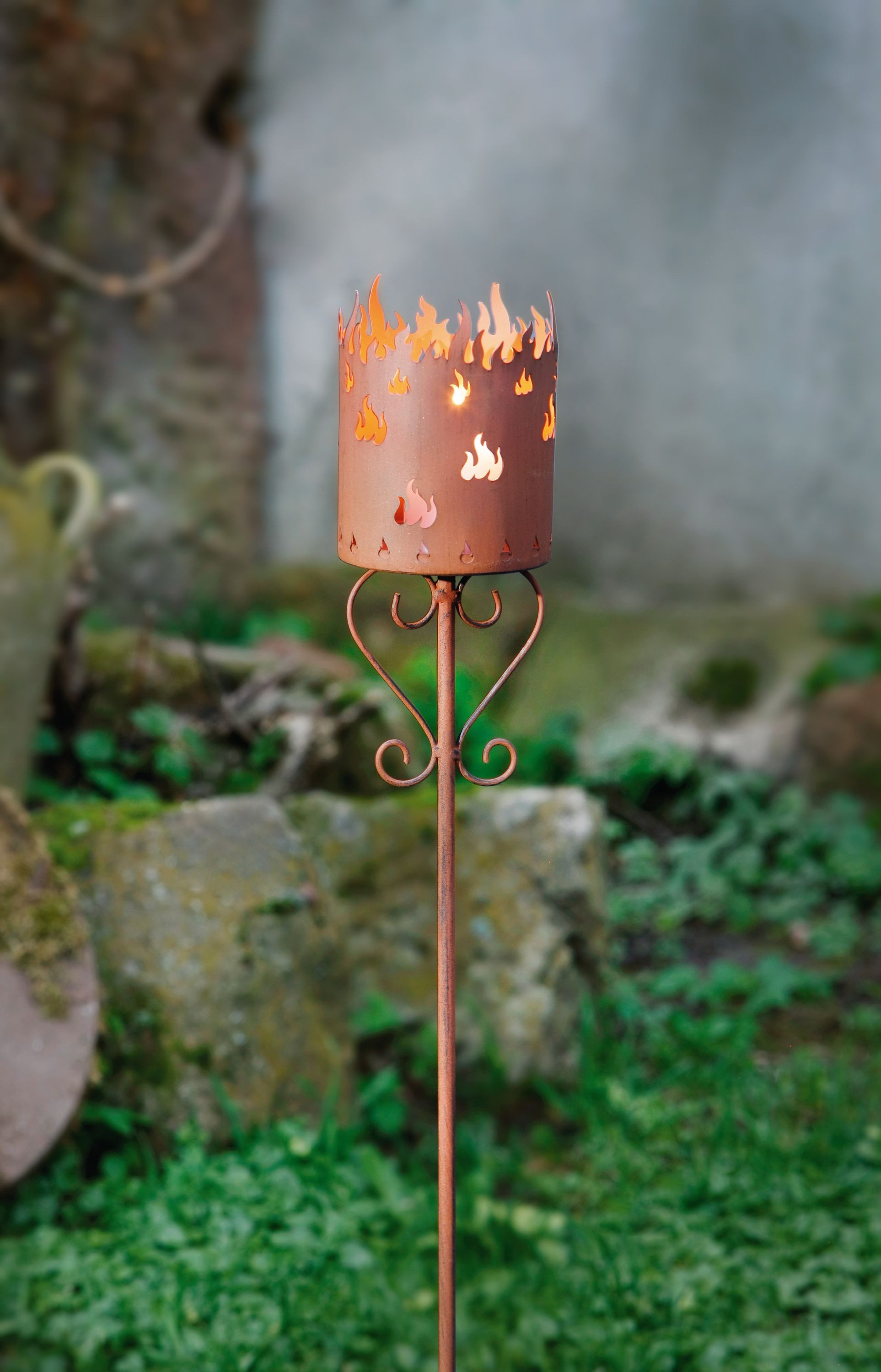 Frank Flechtwaren Gartenstecker Gartenstecker Flammenkelch günstig online kaufen