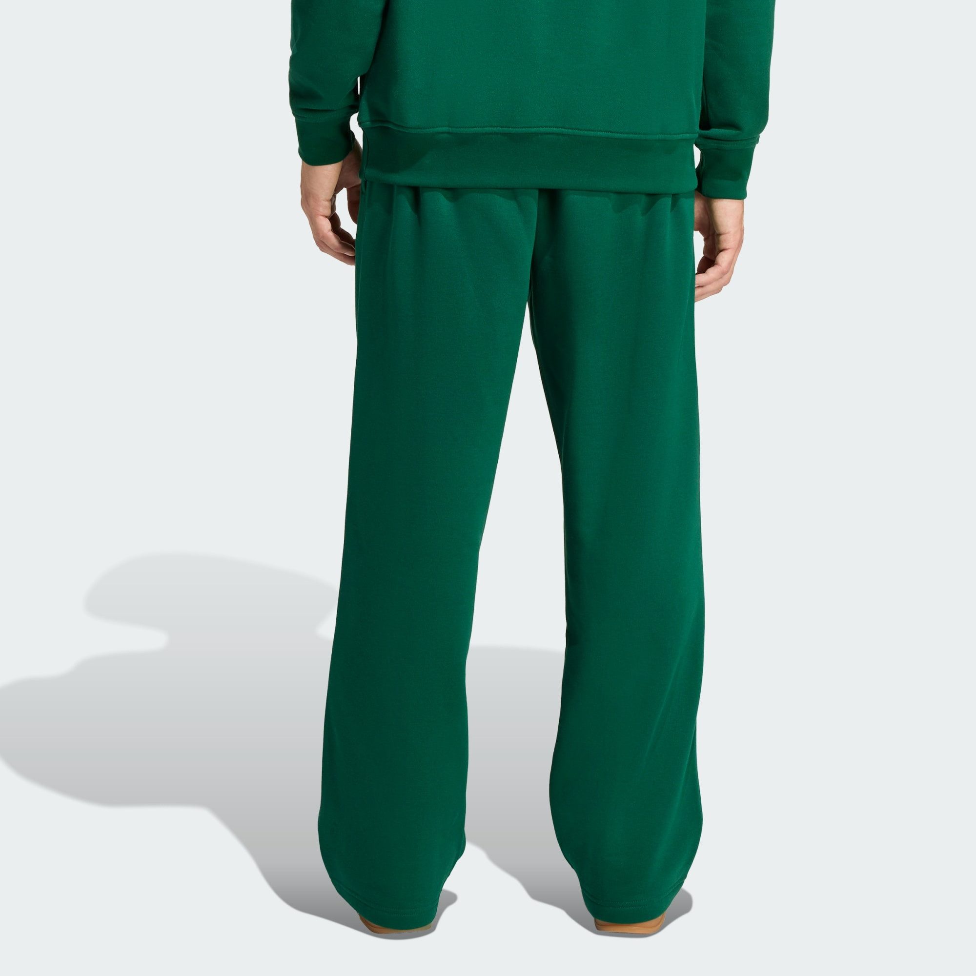 adidas Originals Jogginghose TREFOIL ESSENTIALS HOSE, BEINABSCHLÜSSE OHNE SAUM (1-tlg)