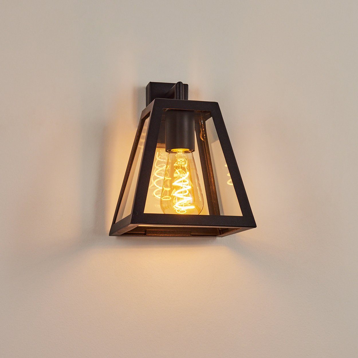 Metall/Glas tollem aus ohne Wand in Wandlampe hofstein Schwarz/Klar, 1xE27, Gitter-Optik Lichteffekt an moderne Wandleuchte mit Wandspot »Sarmeola« der in Leuchtmittel,