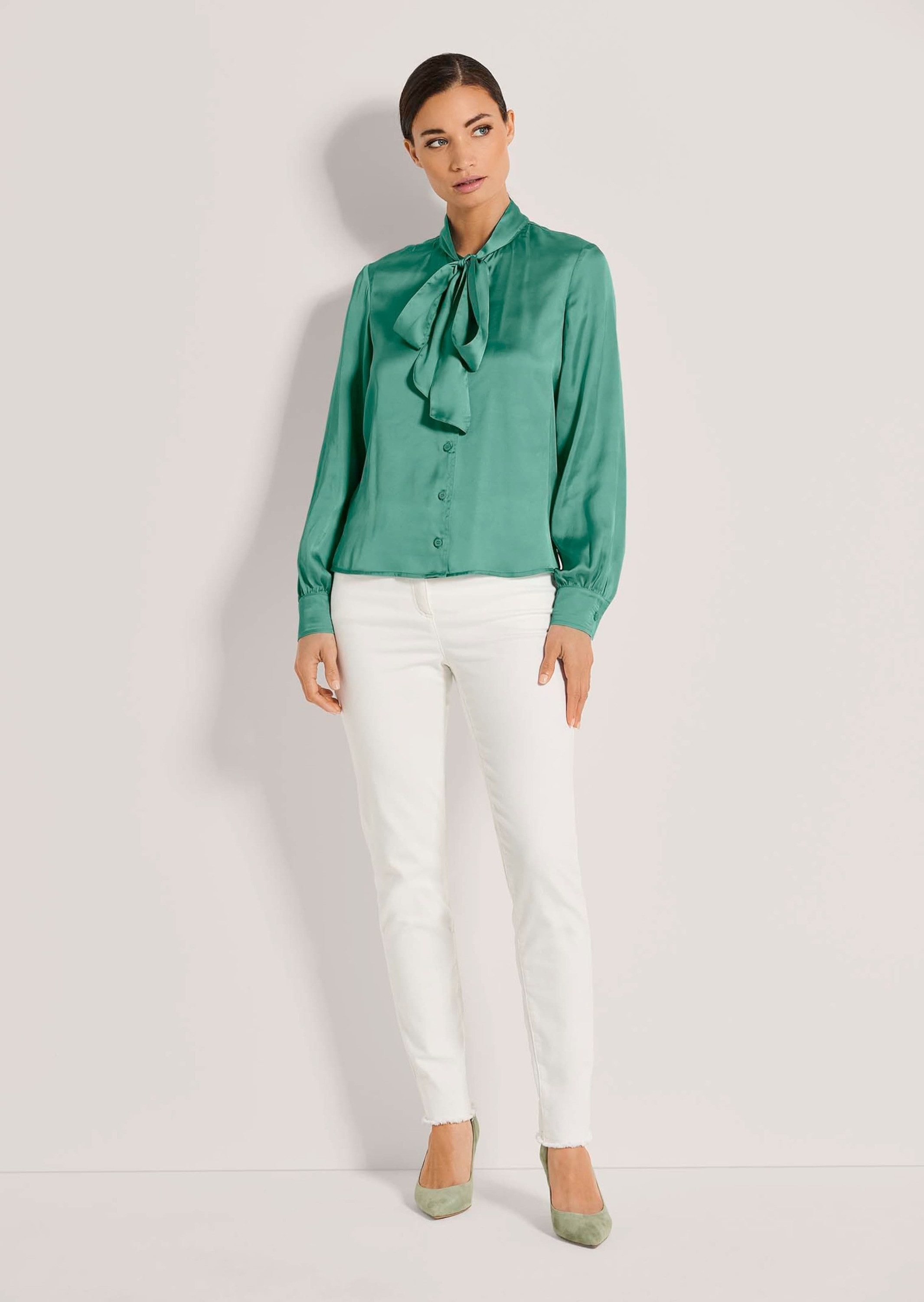 MADELEINE Langarmbluse Satinbluse mit Schluppe günstig online kaufen