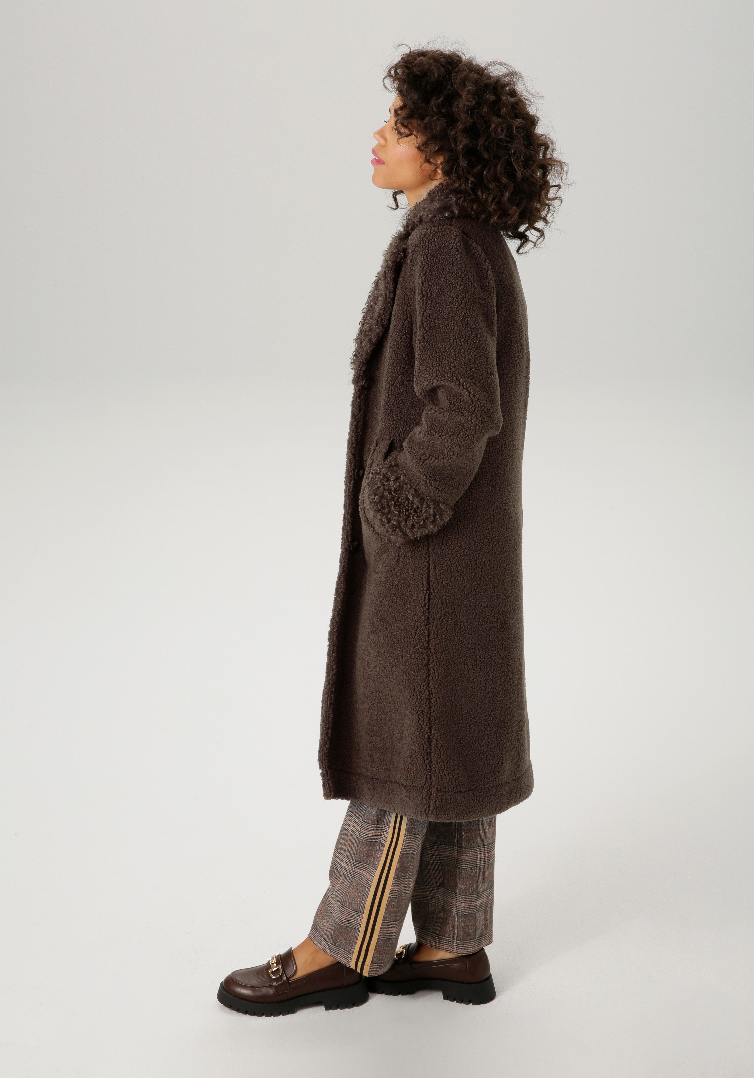 Aniston CASUAL Langmantel mit "Locken" am Reverskragen und den Ärmeln günstig online kaufen