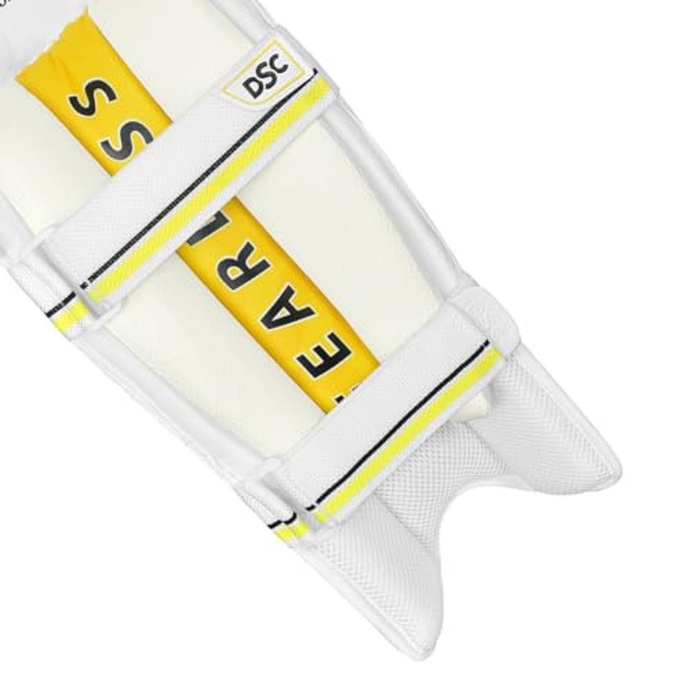 DSC Protektoren-Set DSC Condor Flite Cricket Wicket Keeper Beinschutz (Verkaufspaket: 1 Wicket Keeper Beinschutz, Kompakte, umschließende Passform), Mehrfarbiges Design für stilvolle, professionelle Cricket-Ausrüstung.