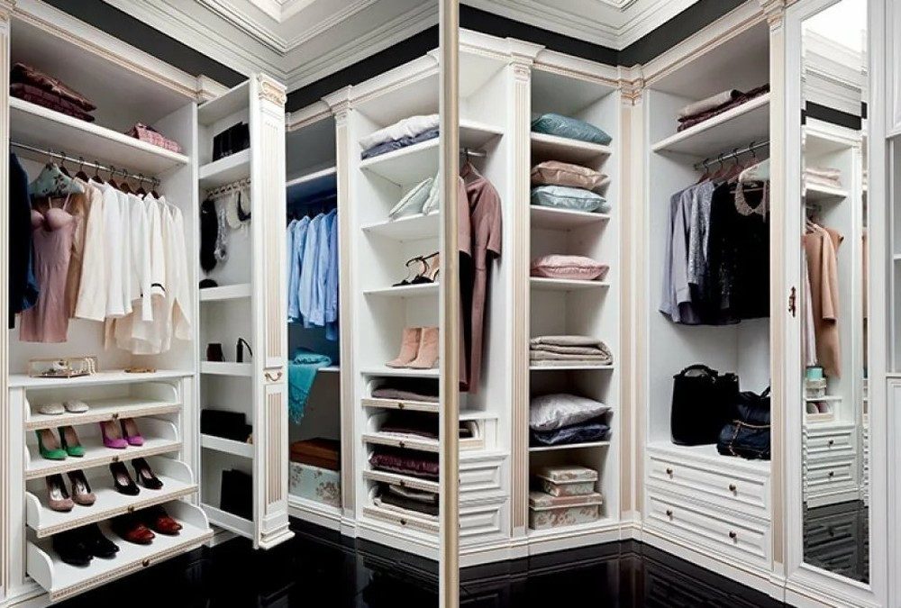 JVmoebel Kleiderschrank Eleganter weißer Massivholzschrank für das Schlafzimmer (1-St., Freistehender Kleiderschrank) Made in Europa