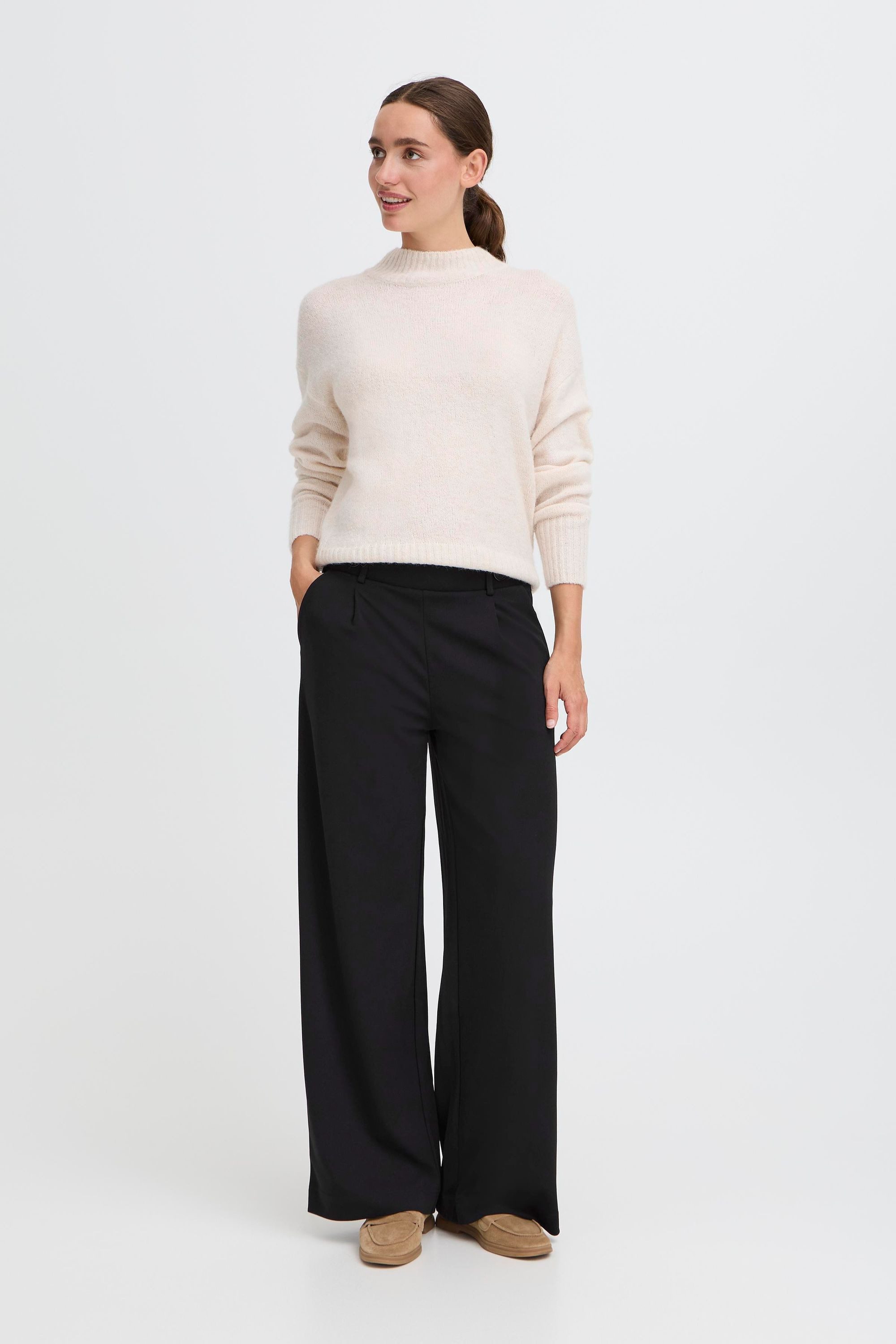 OXMO Loungehose OXTayra Modische Freizeithose mit Bundfalten