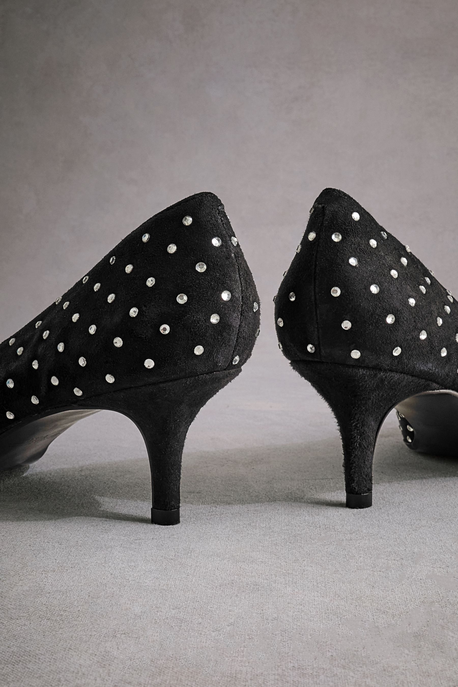 Next Lola Pumps mit Nietendetails Pumps (1-tlg)