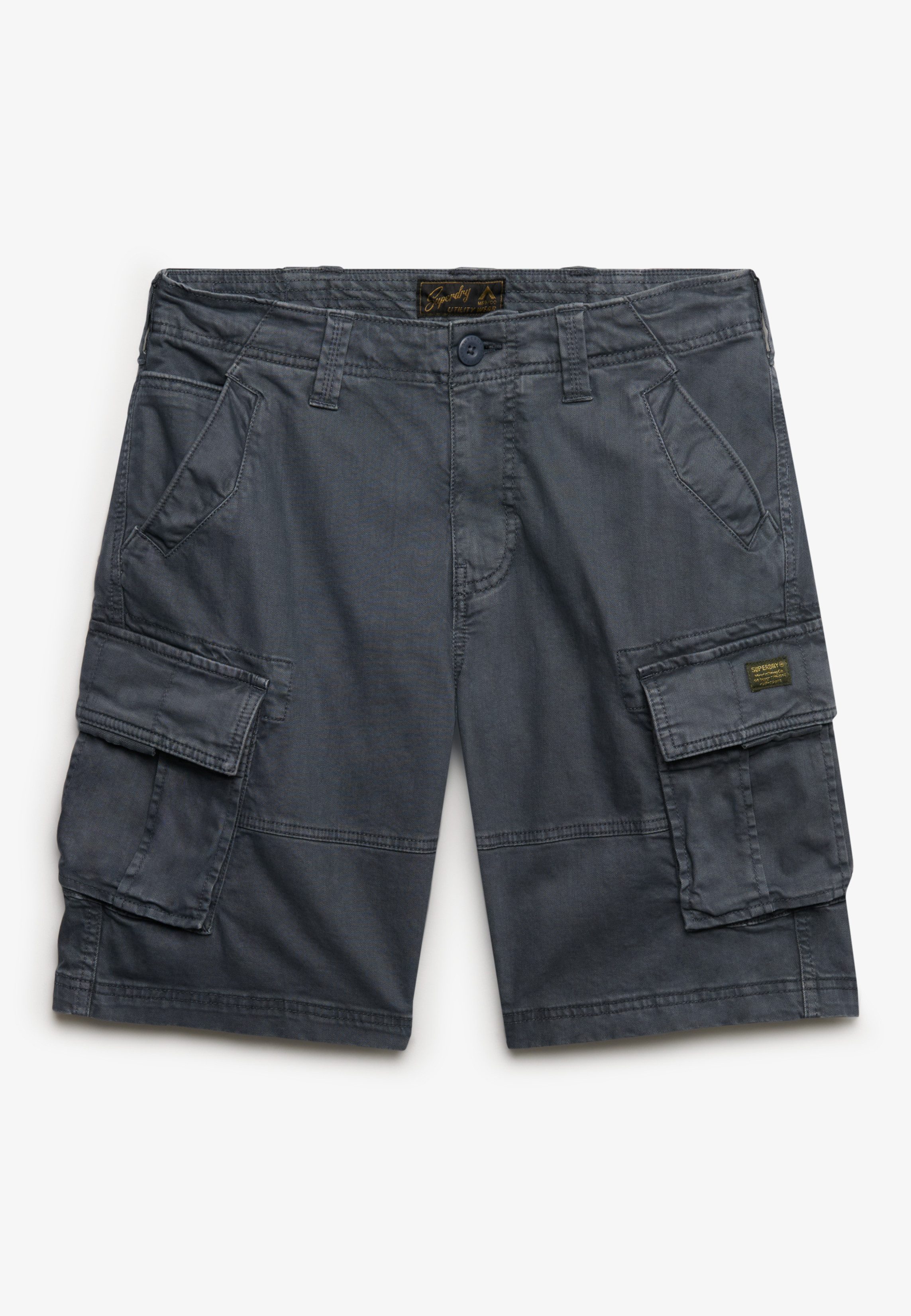 Superdry Cargobermudas CORE CARGO SHORT Straight Fit, mit Reißverschluss und 1-Knopf-Verschluss, knielang
