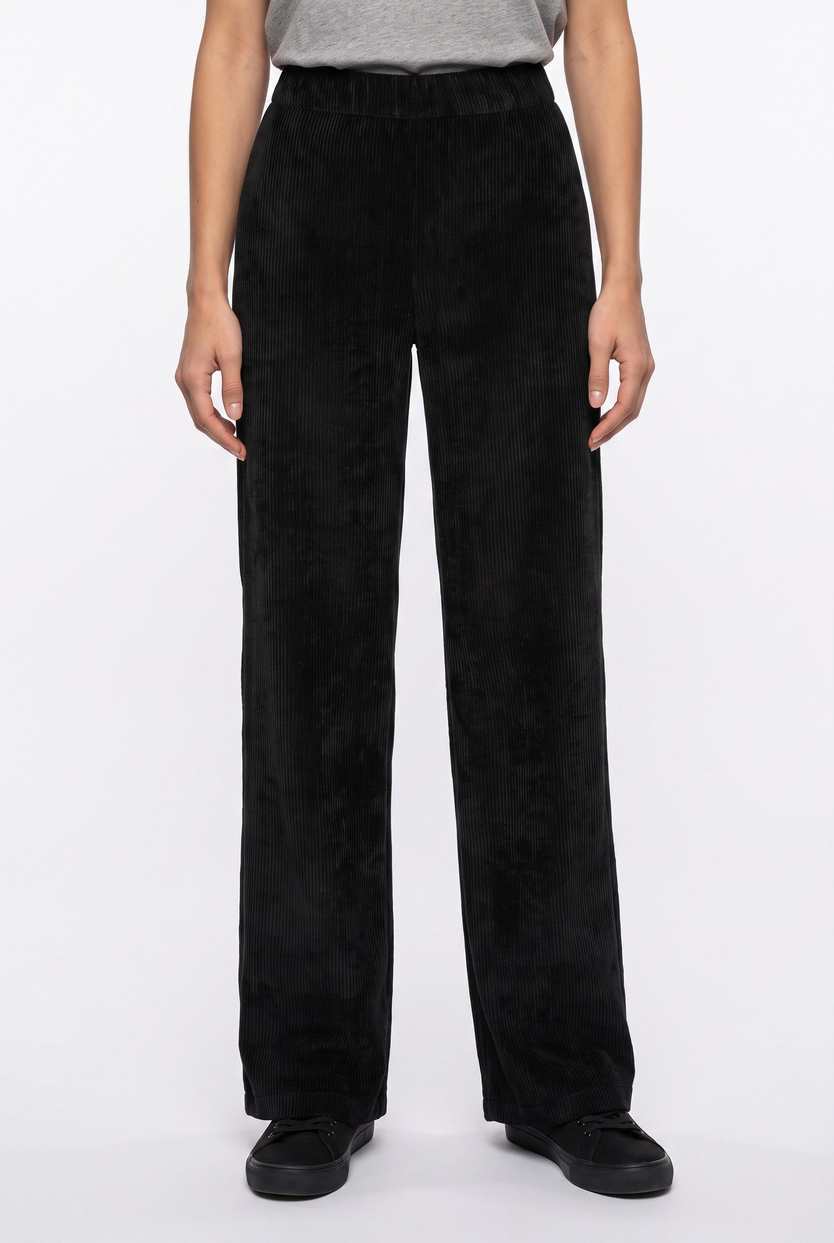 MAC Cordhose CHIARA mit weitem Bein