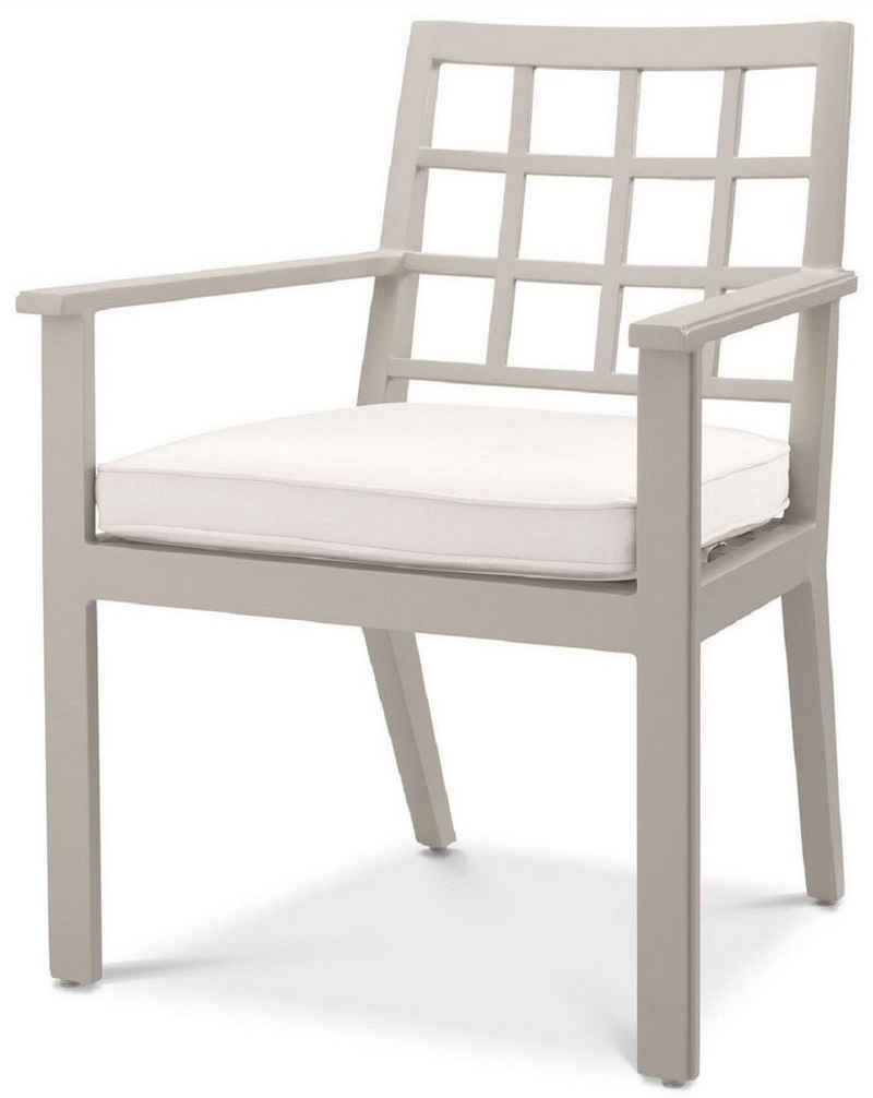 Casa Padrino Esszimmerstuhl Luxus Esszimmerstuhl mit Armlehnen Sandfarben / Weiß 64,5 x 65 x H. 88,5 cm - Wetterbeständiger Aluminium Stuhl mit Sitzkissen - Garten Terrassen Stuhl - Luxus Qualität
