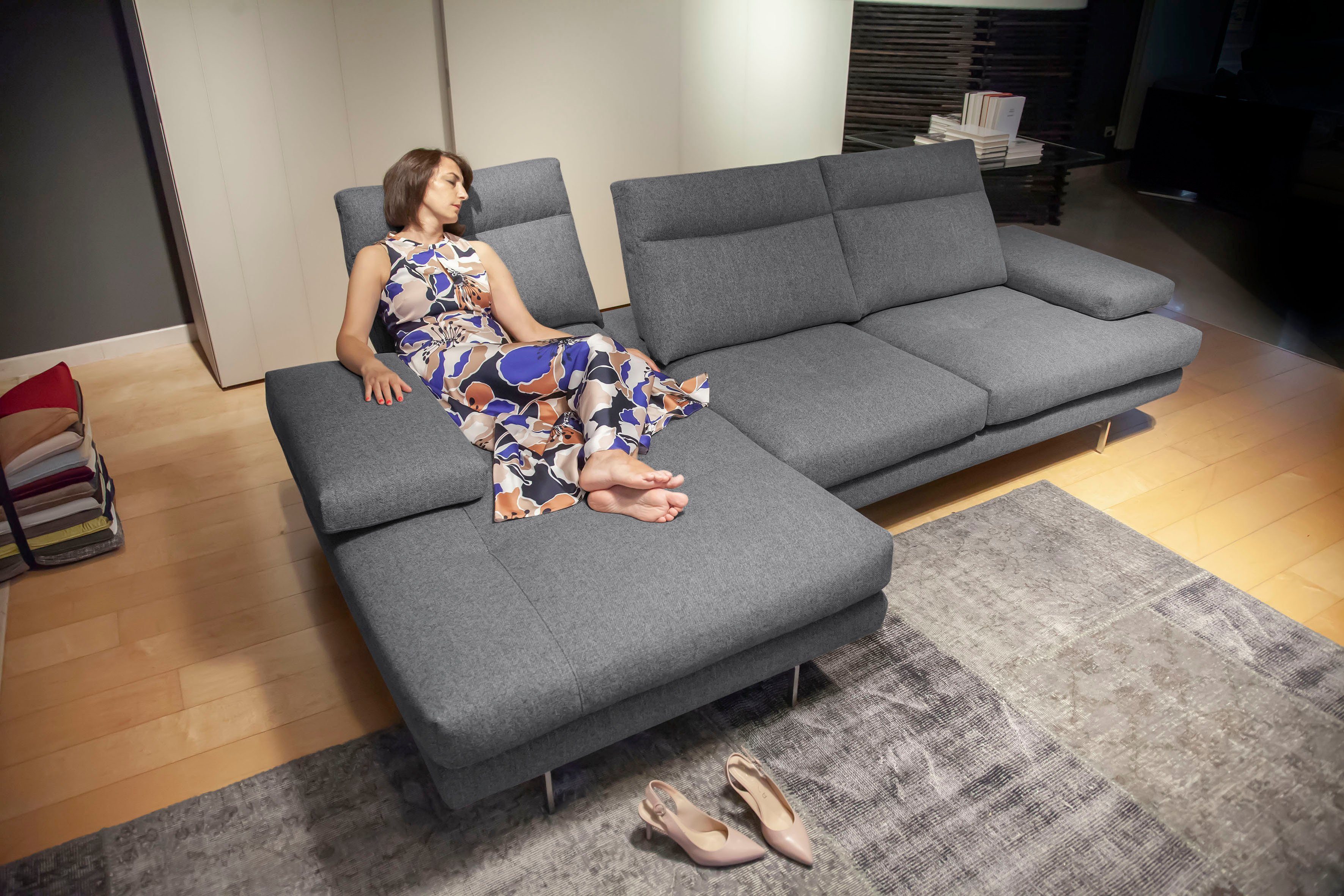 CALIA ITALIA Ecksofa Toby Wing, L-Form, Designsofa mit sensationellem Sitzkomfort, inklusive Sitztiefenverstellung, Füße in chrom glänzend