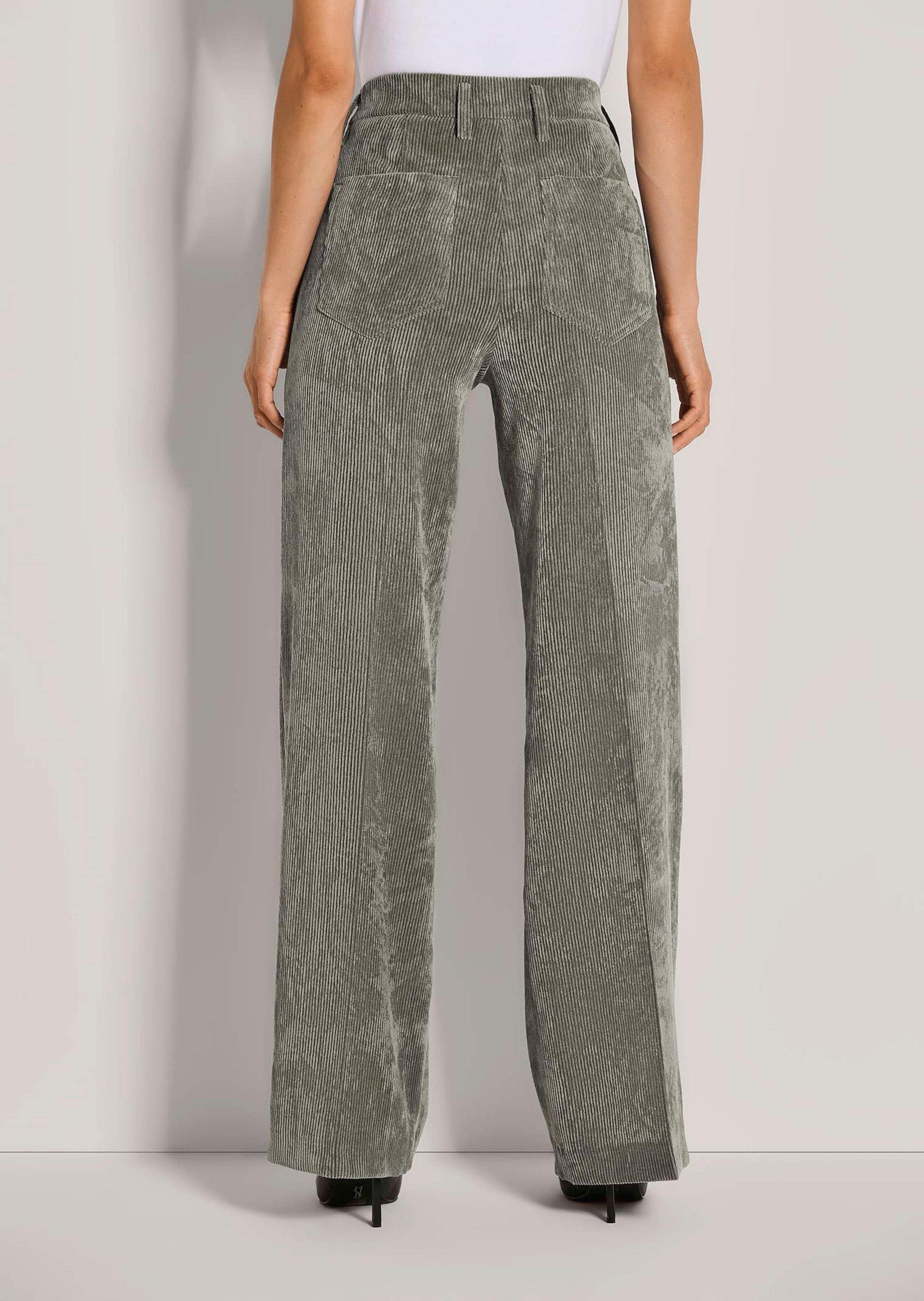 MADELEINE Cordhose Weite Cordhose mit Bügelfalten Modische Cordhose mit Stretch und Gürtelschlaufen