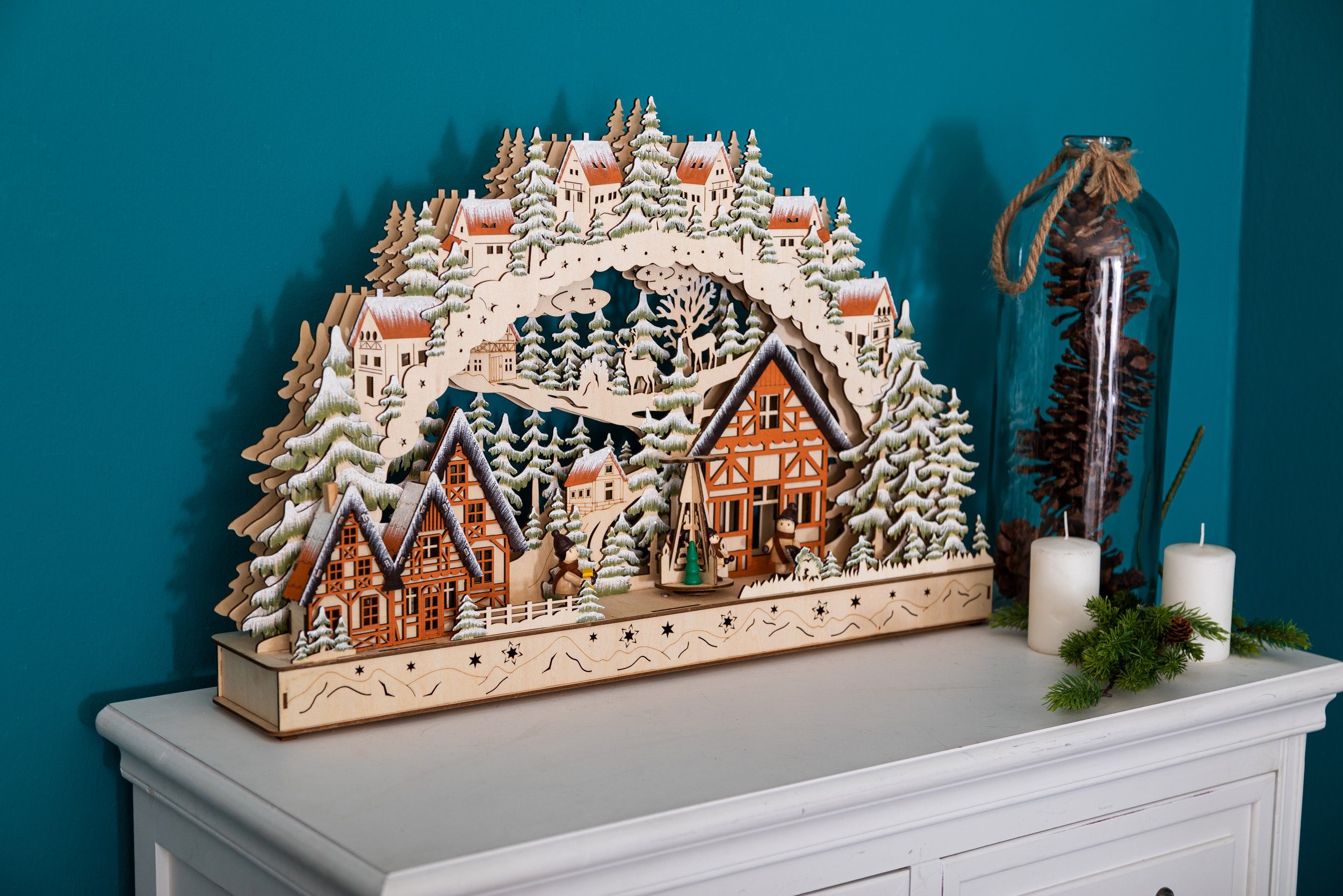 Wohnando Weihnachtsdorf Schwibbogen aus Holz mit 3D Winterdorf/Weihnachtsmarkt, 15 LED's