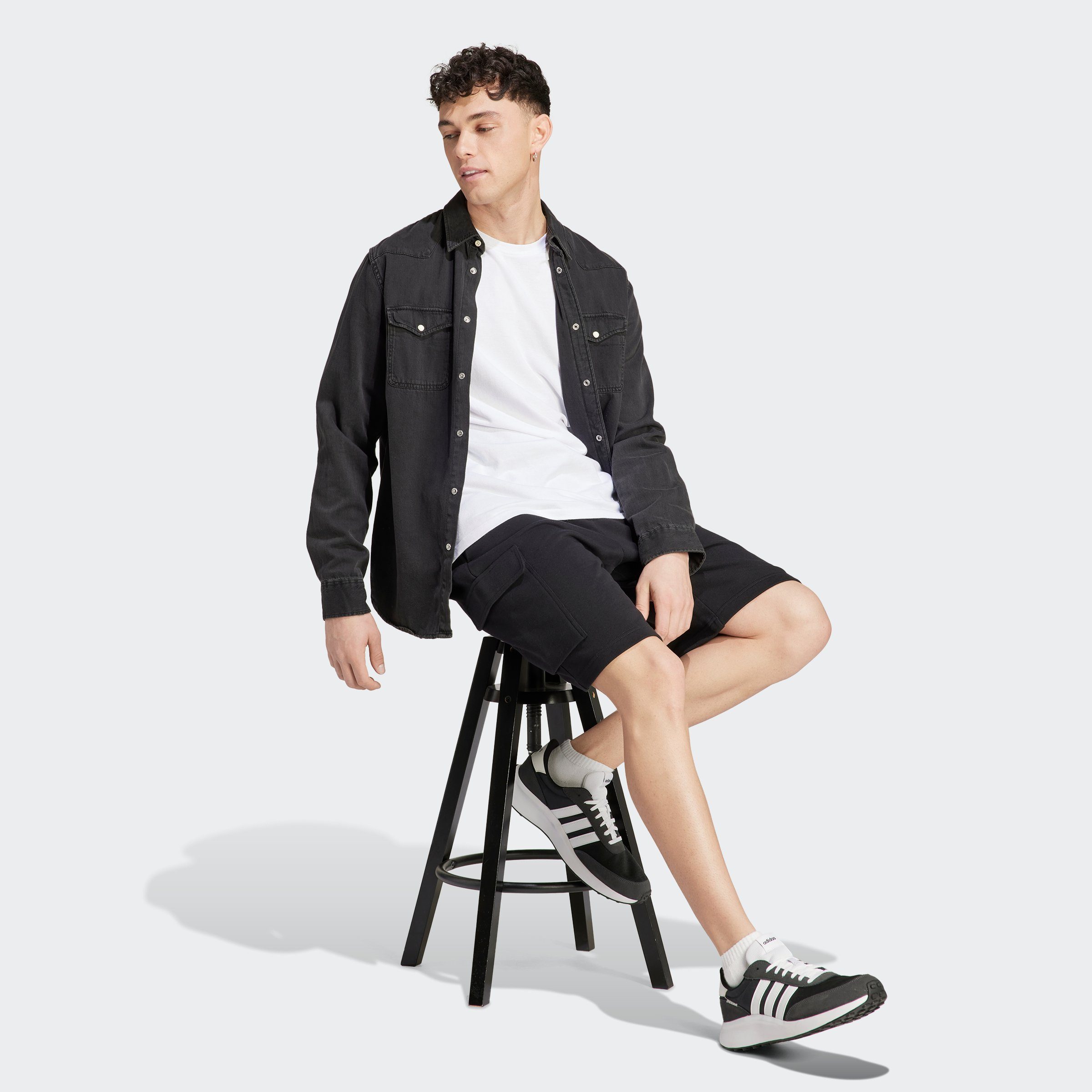 adidas Sportswear Shorts Black ESSENTIALS (1-tlg) CARGOSHORTS FRENCH TERRY