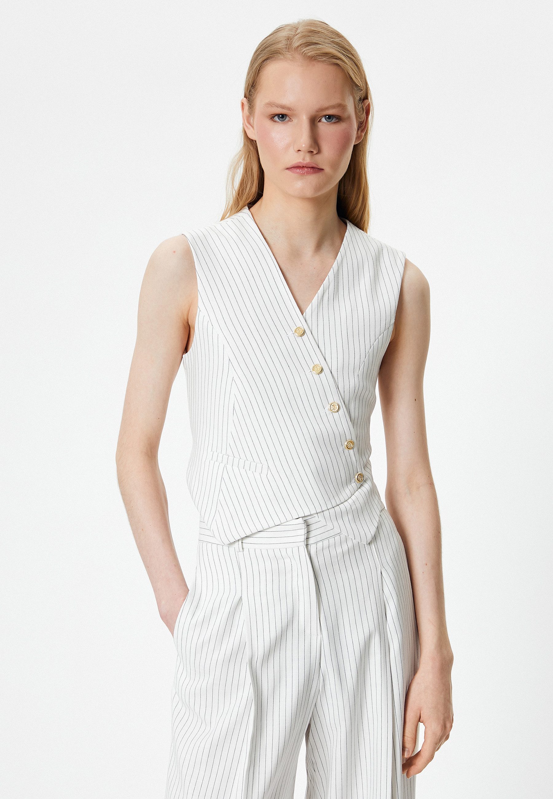 Koton Anzugweste V-Kragen Mit Metall-Accessoires Anzugweste