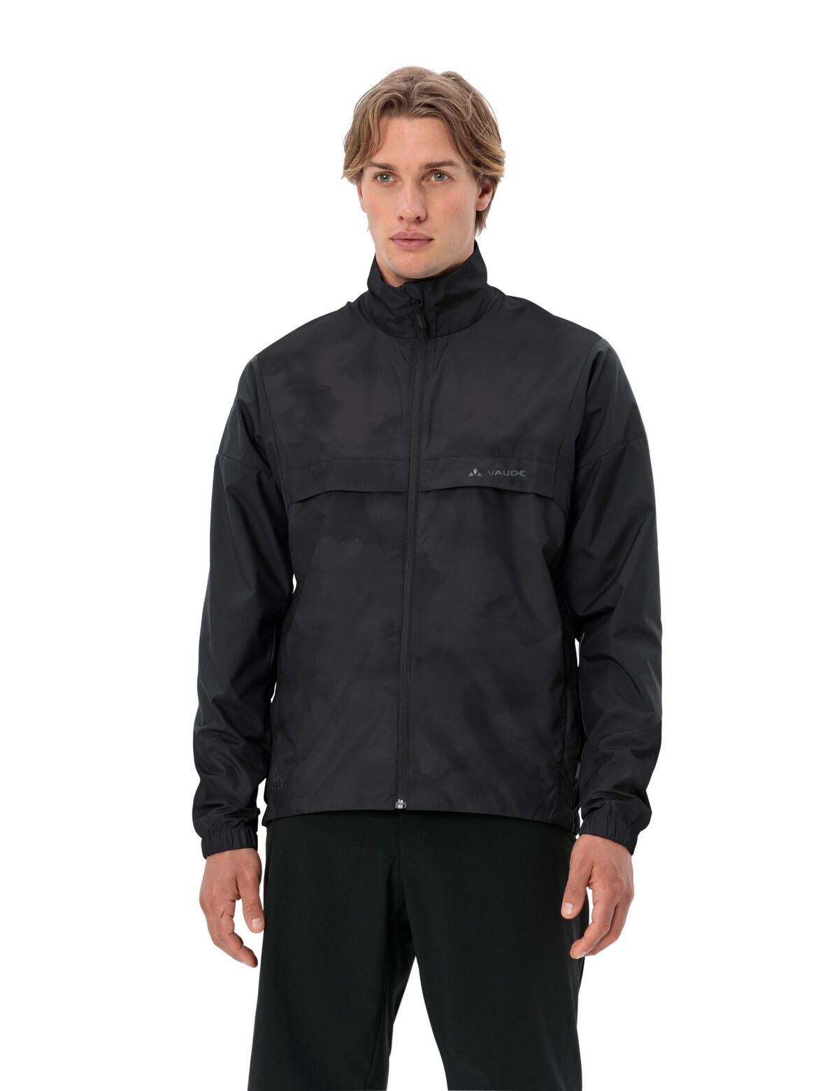 VAUDE Fahrradjacke Men's Loamer Air Jacket II (1-St) vielseitig einsetzbare Regenjacke, leicht und kompakt