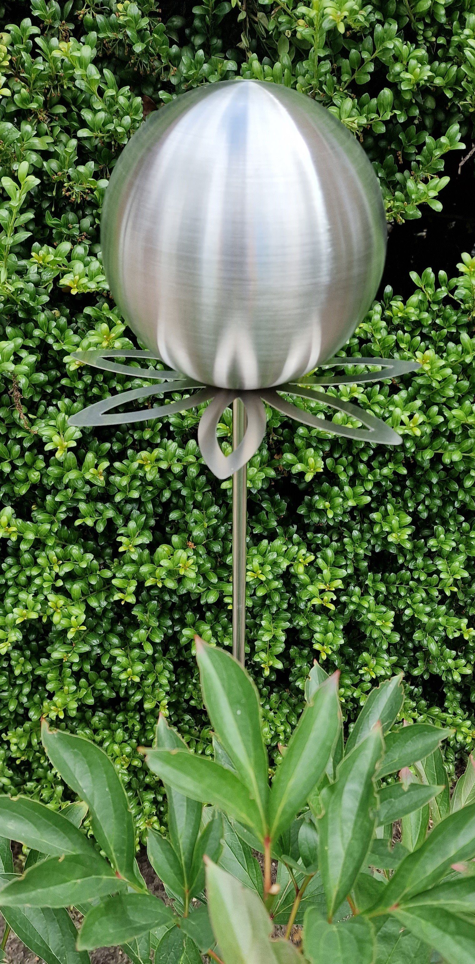 Jürgen Bocker Garten-Ambiente Gartenstecker Blütenzauber Paris Rosenkugel 15 cm Edelstahl Gartenstecker Stab 80 cm Edelstahl poliert