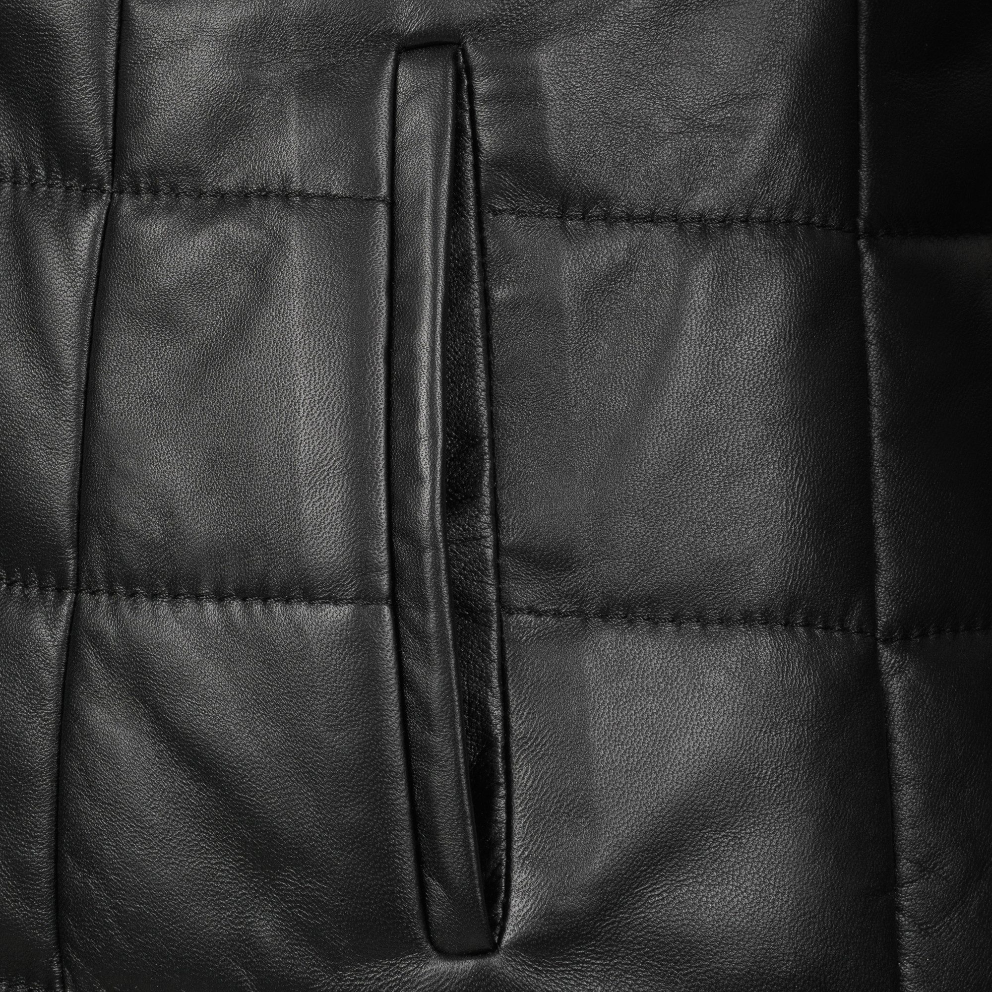 Mouflon Lederjacke Cyble •	Modischer Stepp-Look mit taillierter Passform