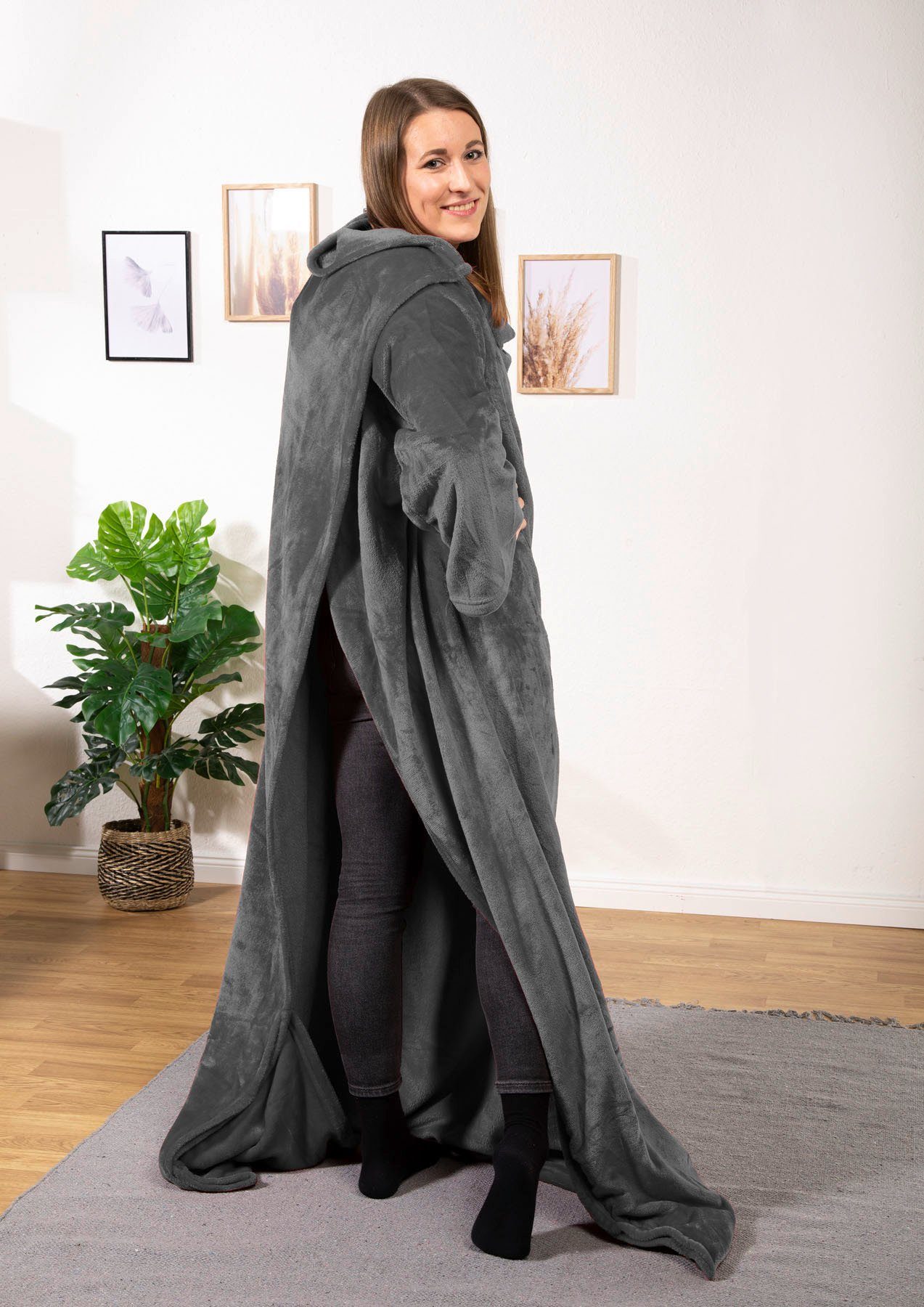 Wohndecke Kuscheldecke mit Ärmeln Super Soft Flanell Decke, heimtexland, Ärmeldecke mit 2 Taschen und Fußsack – Bild 3 von 5
