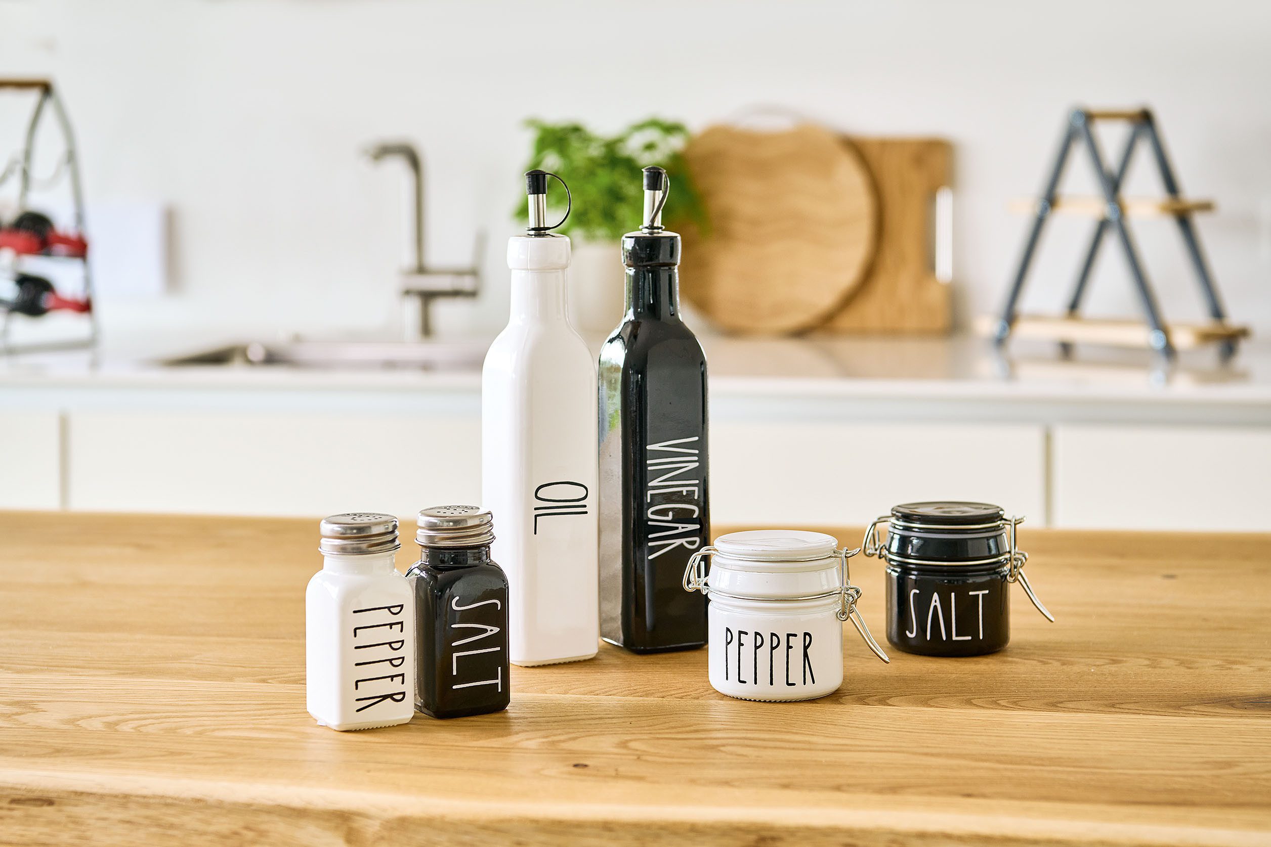 Zeller Present Salz- / Pfefferstreuer, (Set, 4-tlg), Glas / Metall, je 2 Gewürzgläser, Gewürzstreuer