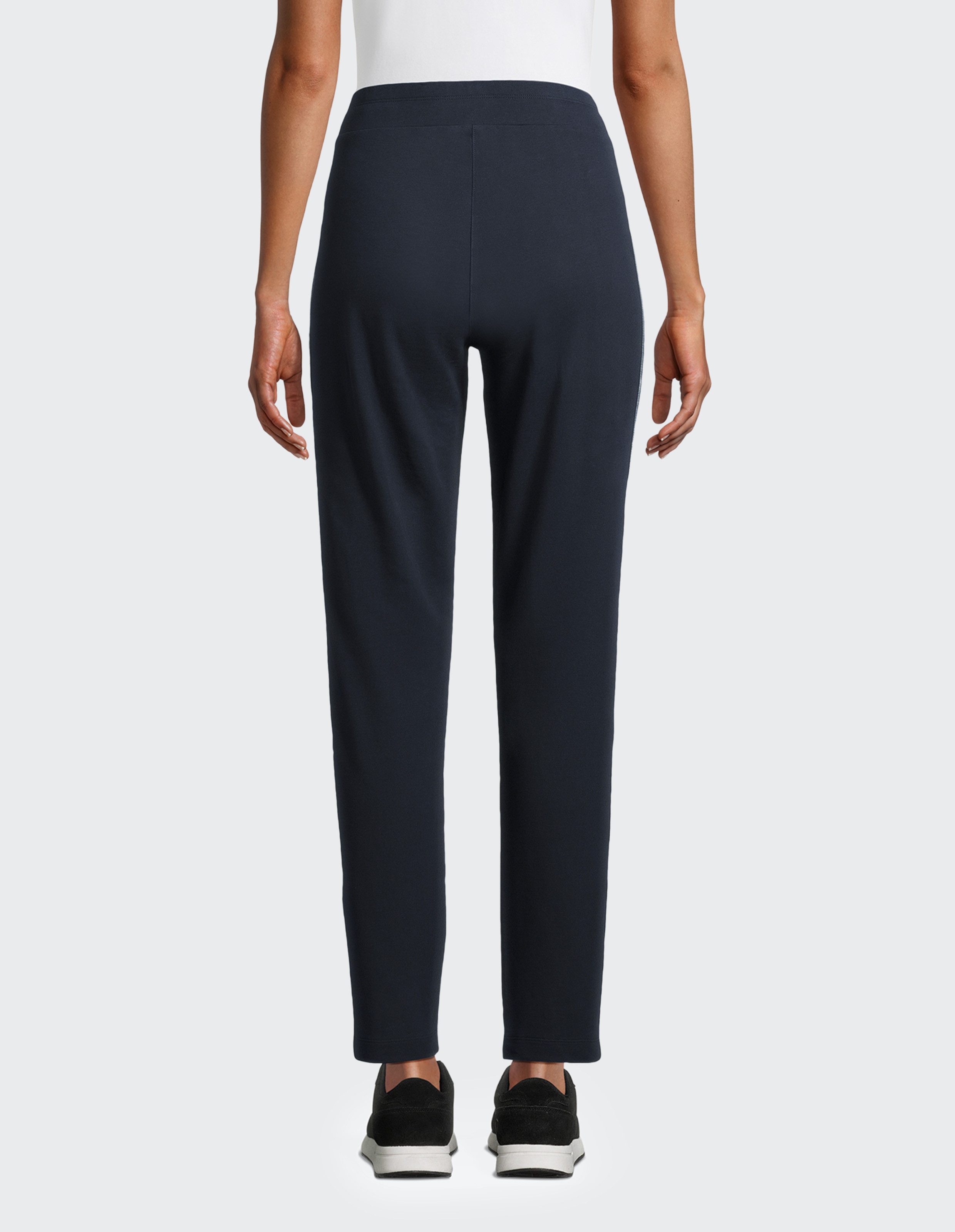 Joy Sportswear Jogginghose D JOGGINGHOSE THEKLA bequeme Passform, für Freizeit und Training, sportlicher Stil