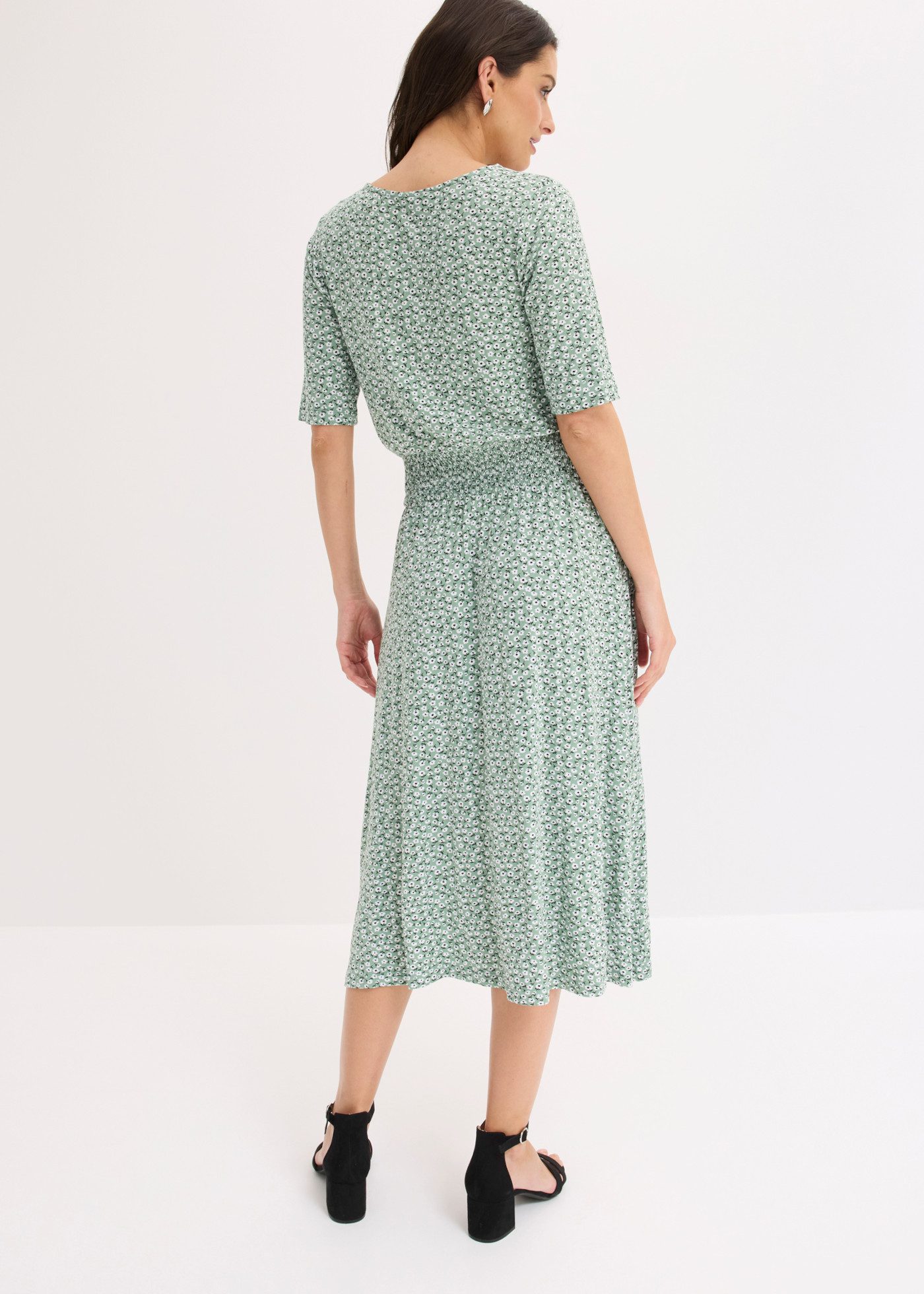 bonprix Jerseykleid für sommerliche Tage, aus Viskose und Elasthan, Kurzarm-Design
