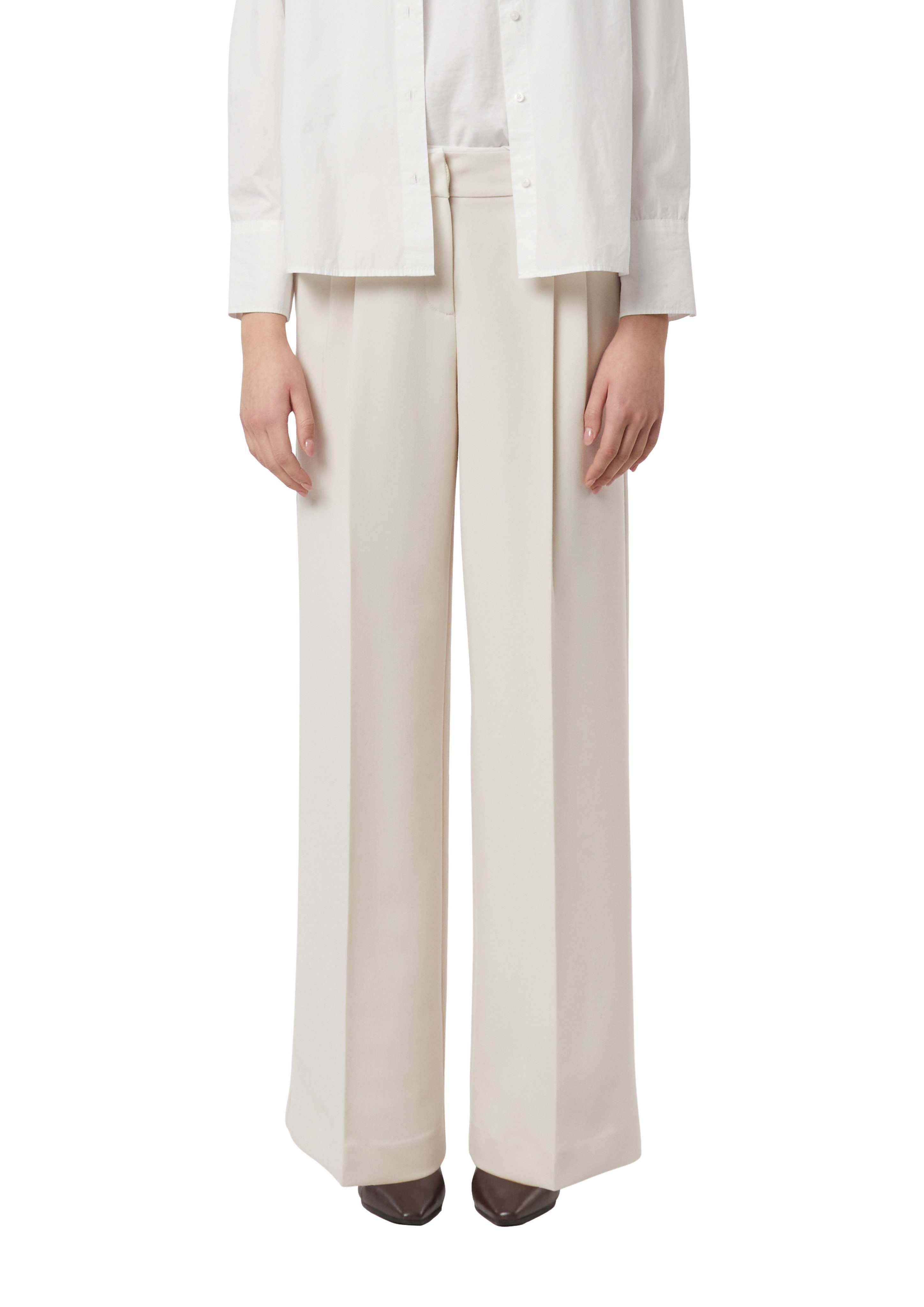 comma Stoffhose mit geradem Bein und Bundfalten
