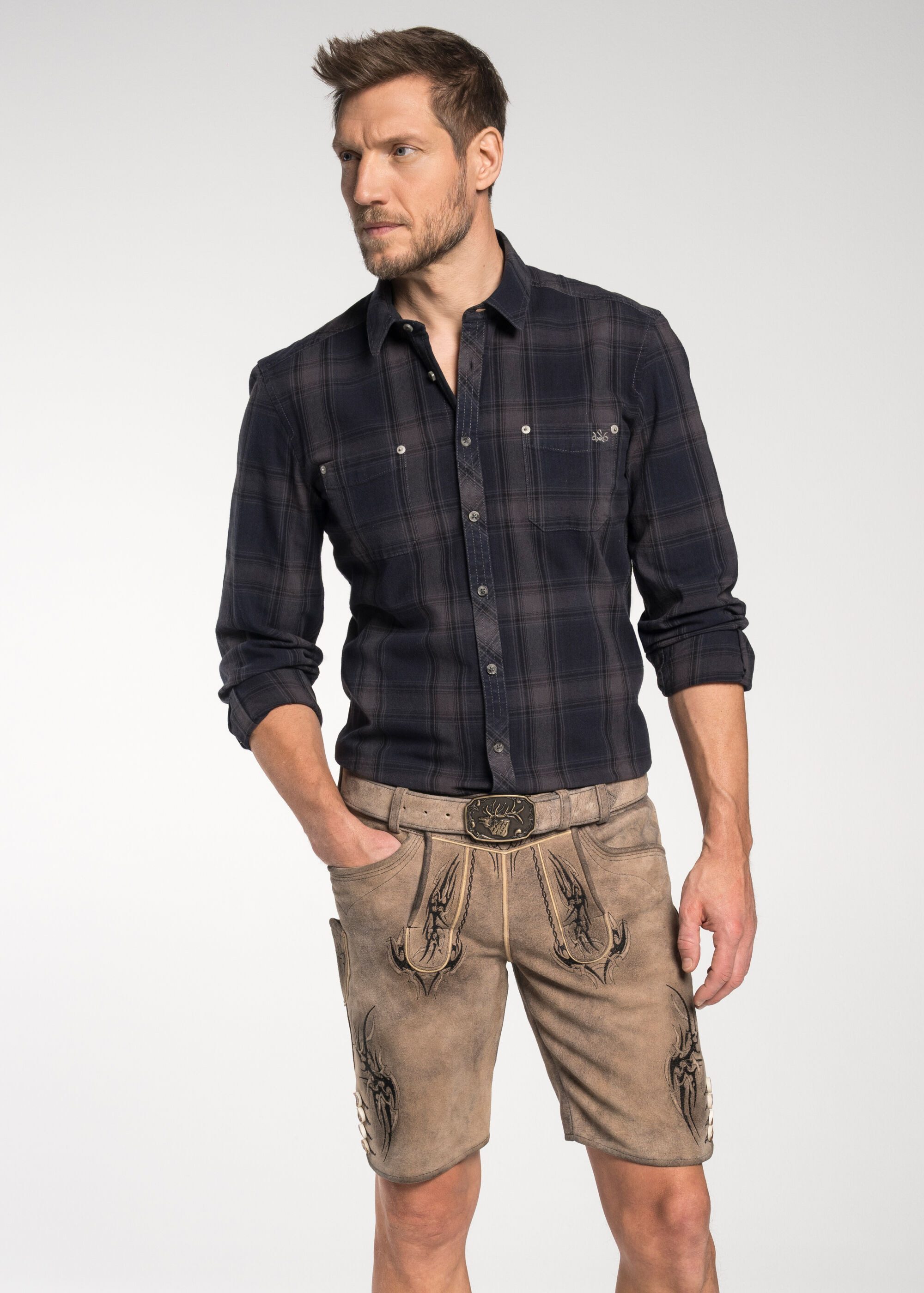 Spieth & Wensky Shorts Fulvier (1-tlg) mit ausgefallenen Stickereien