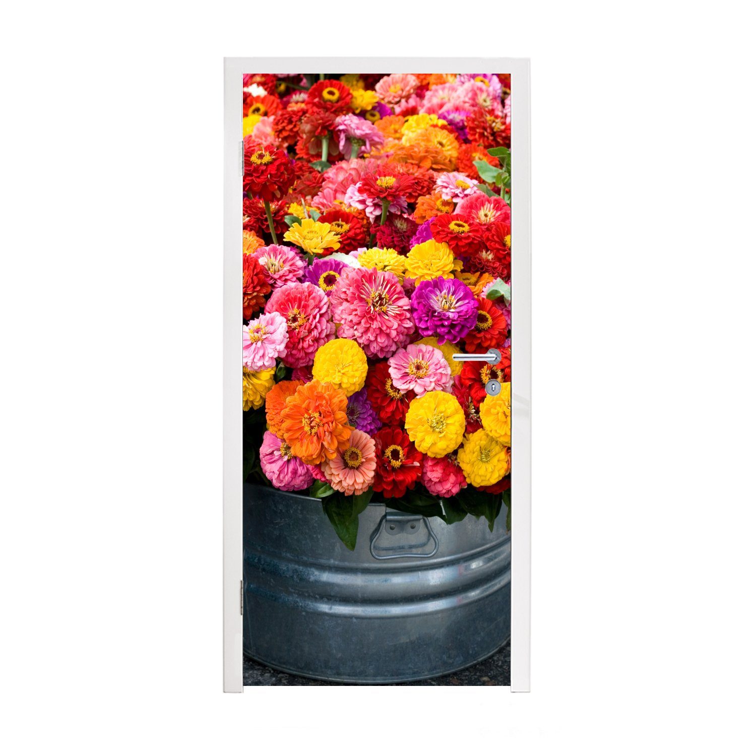 MuchoWow Türtapete Frisch geschnittene Zinnienblüten Fototapete in Matt, Metallbehälter, Türaufkleber, 75x205 St), cm bedruckt, Tür, (1 für einem