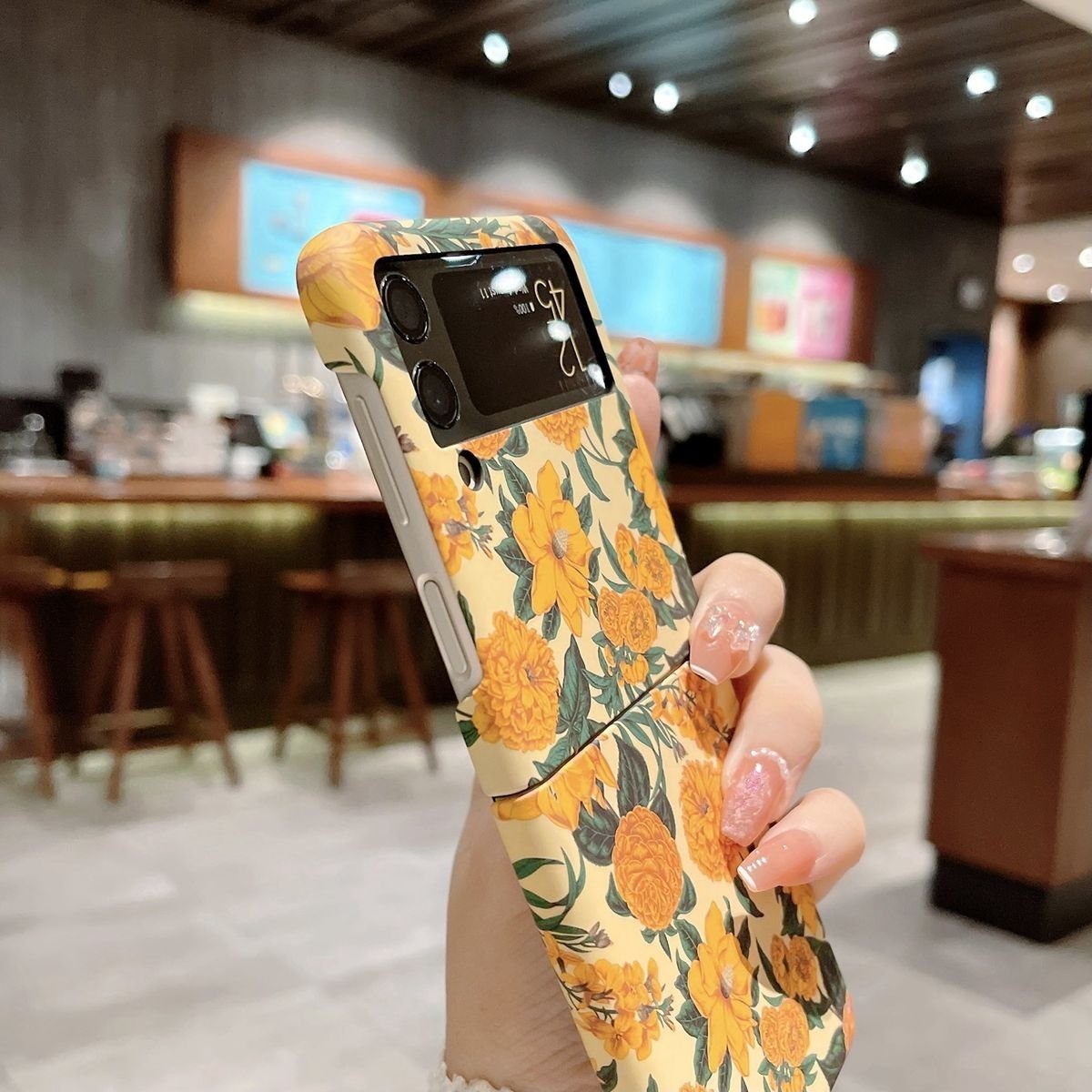 Wigento Handyhülle Für Samsung Galaxy Z Flip4 5G Design Kunststoff Handy Tasche Hülle Etuis Muster