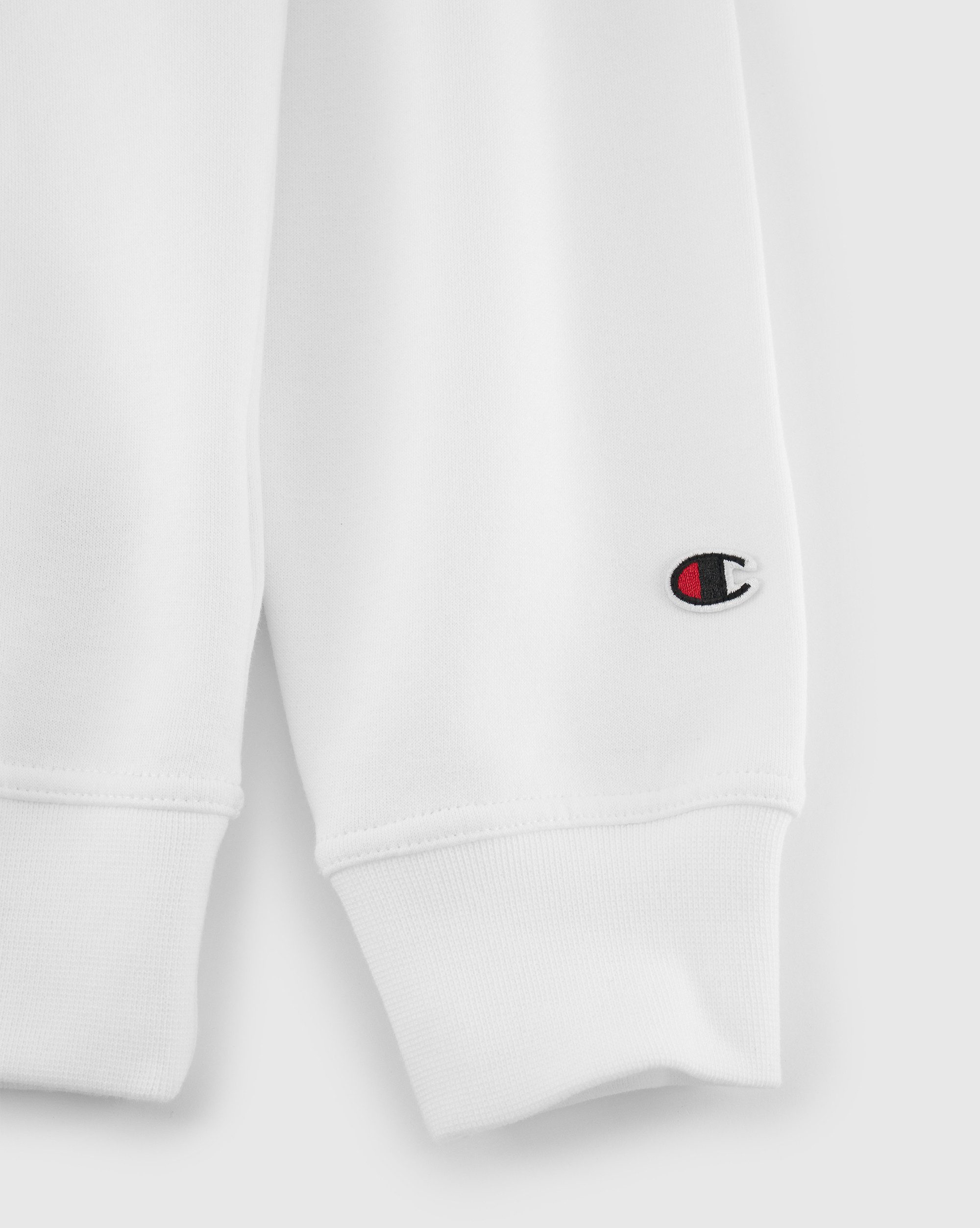 Champion Kapuzensweatshirt mit Kordelzug, Langarm-Design, aus Baumwollmischung und Jersey
