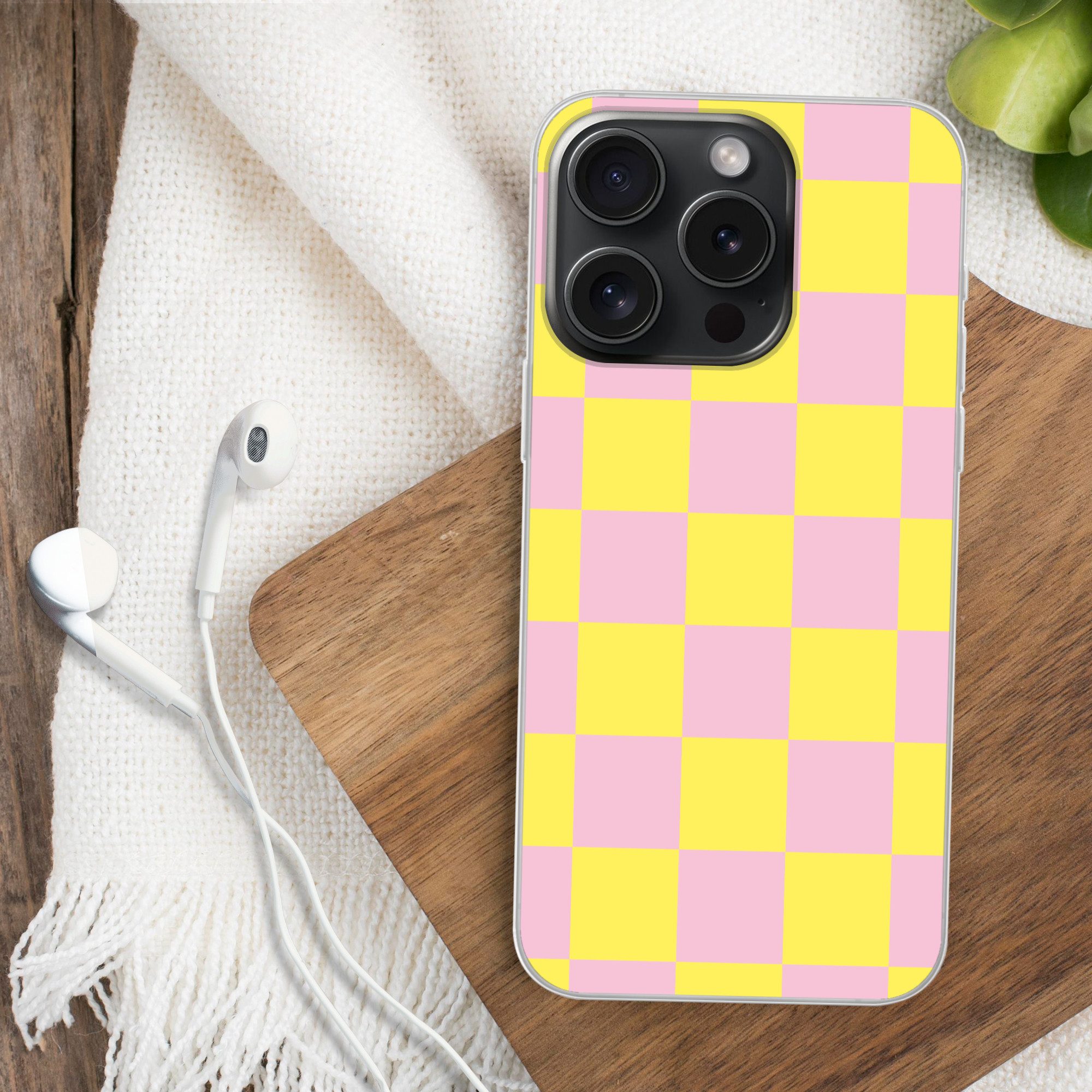 MuchoWow Handyhülle für Apple iPhone 15 Pro Schachbrettmuster - Gelb - Rosa - Würfel, Smartphone-Bumper, Print, Handy Schutzhülle Dünn