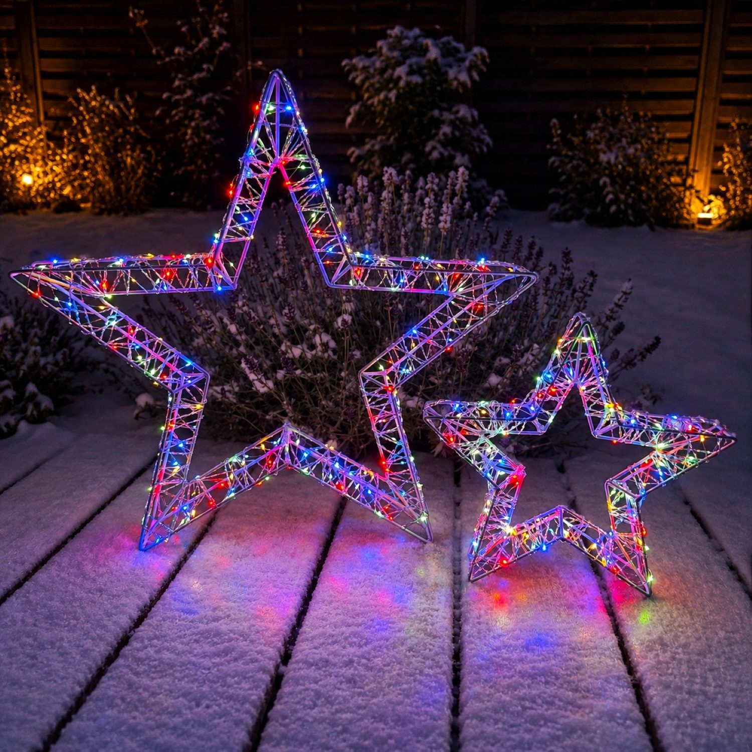 Online-Fuchs LED Dekolicht 2er Set LED Weihnachtssterne mit Folieneffekt - Outdoor geeignet, LED-Lichterkette mit Funkeleffekt möglich, warmweiß beleuchtet, Leuchtsterne mit 6-Stunden Timer - Weihnachtsdeko