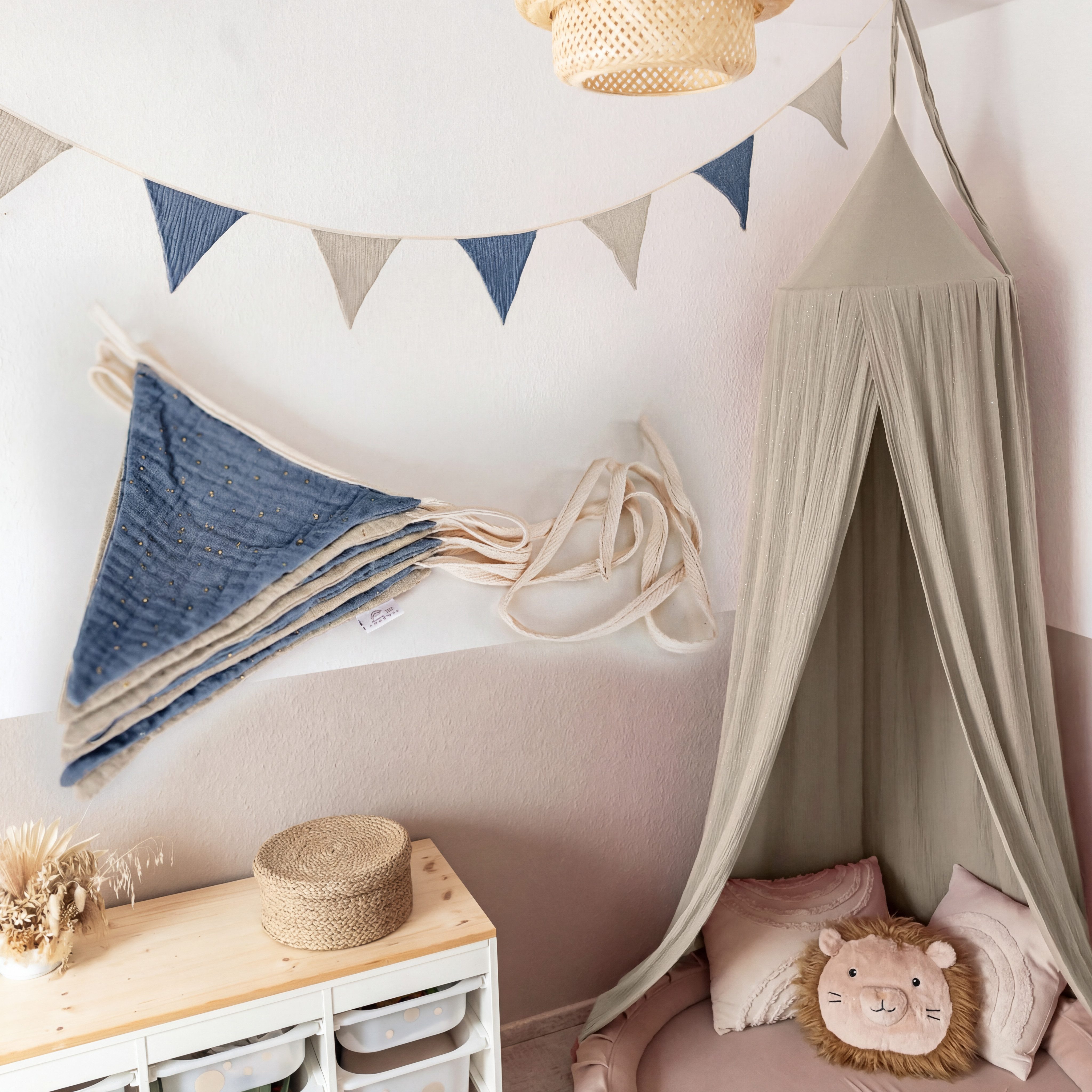 lilimaus Wimpelkette Sternenkette für Kinderzimmer - handgenähte Stoff-Girlande, handgefertigte Stoff-Girlande ca. 300 cm - Wimpel oder Sterne