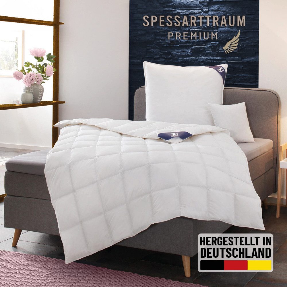 SPESSARTTRAUM Gänsedaunenbettdecke Premium****, hergestellt in Deutschland, Bettdecken für Sommer, Winter, Füllung: 100% Gänsedaunen, Klasse 1, Downpass zertifiziert, Bezug: 100% Baumwolle, Made in Green, Hausstauballergiker geeignet, 4 Wärmeklassen & 5 Größen, Bestseller
