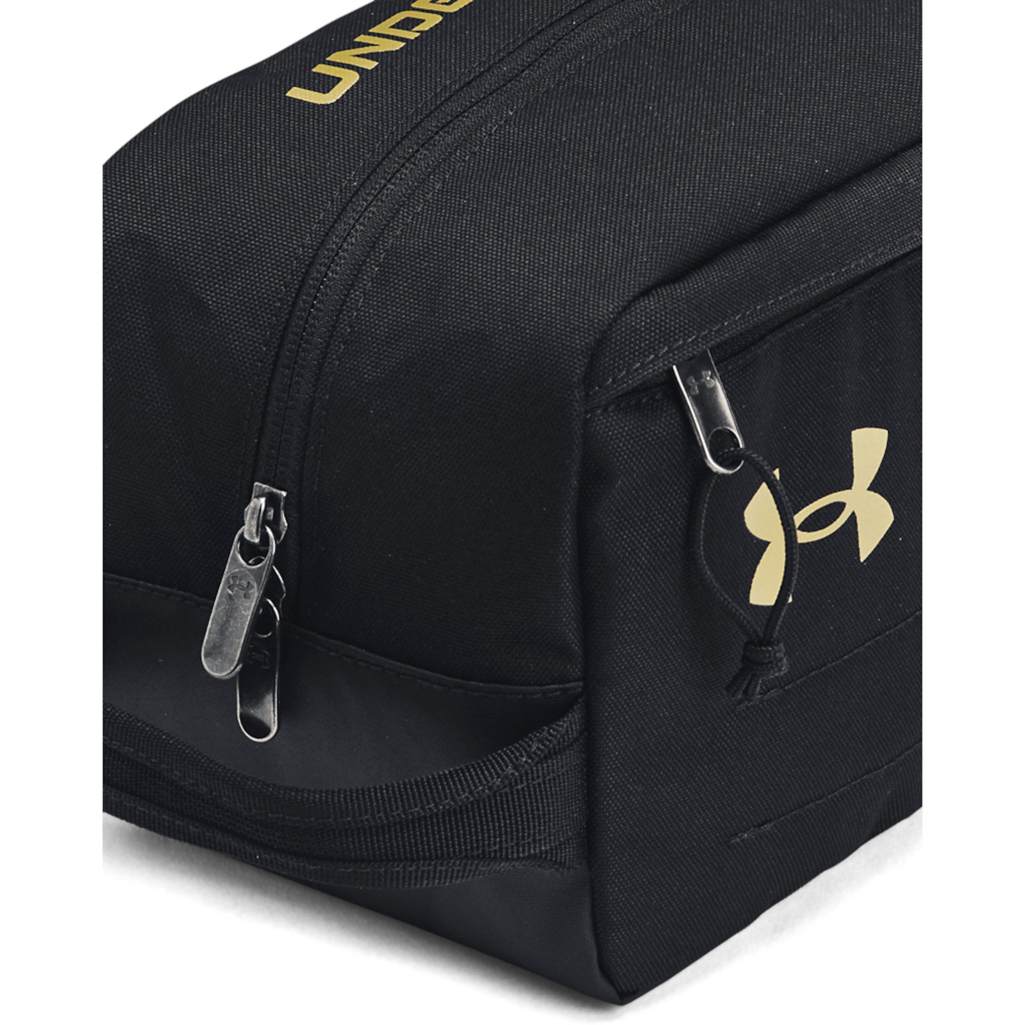 Under Armour® Kulturbeutel Under Armour Kulturbeutel Contain Travel Kit 1381922