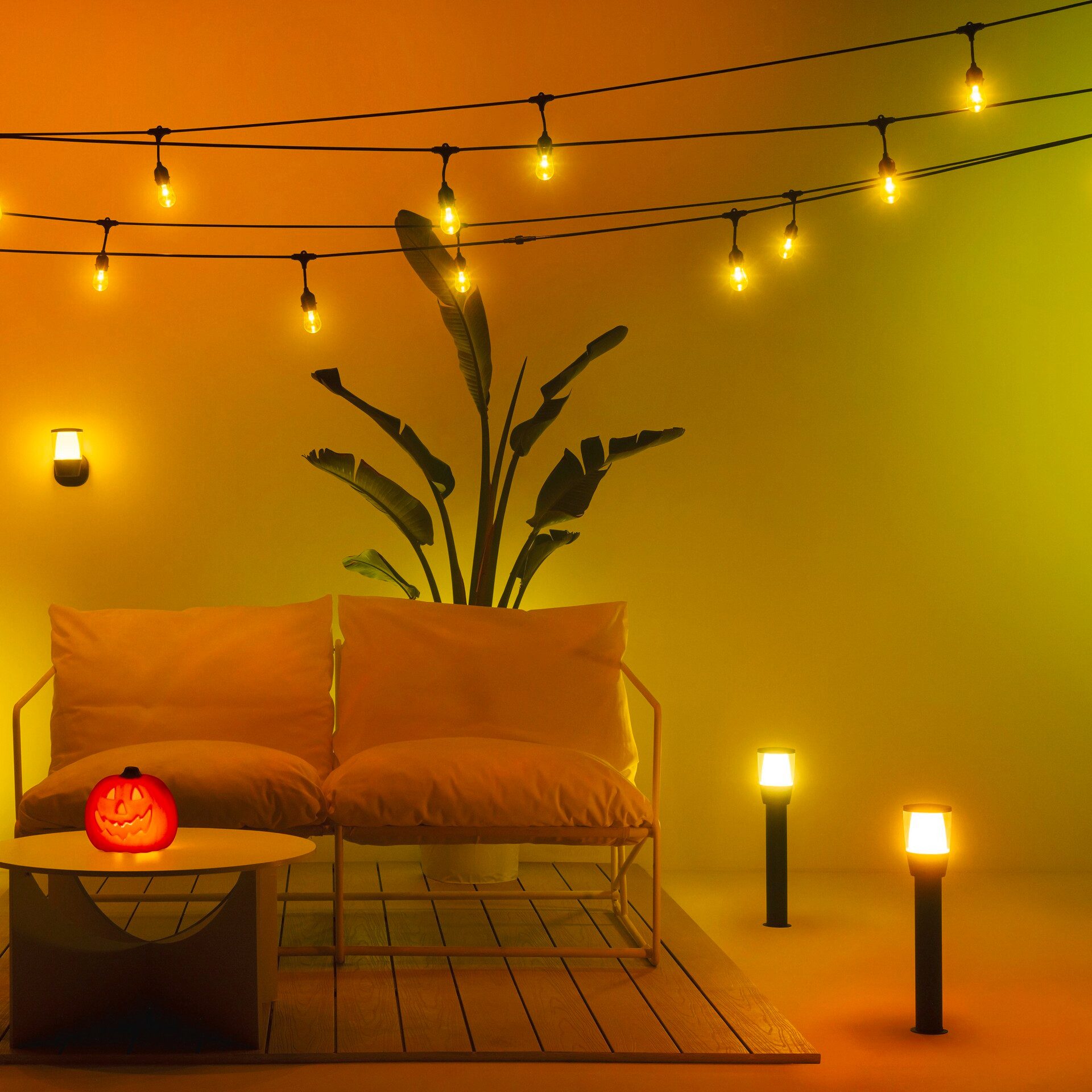 WiZ LED Sockelleuchte Elpas Sockel Erweiterung Tunable White&Color 300lm, LED fest integriert