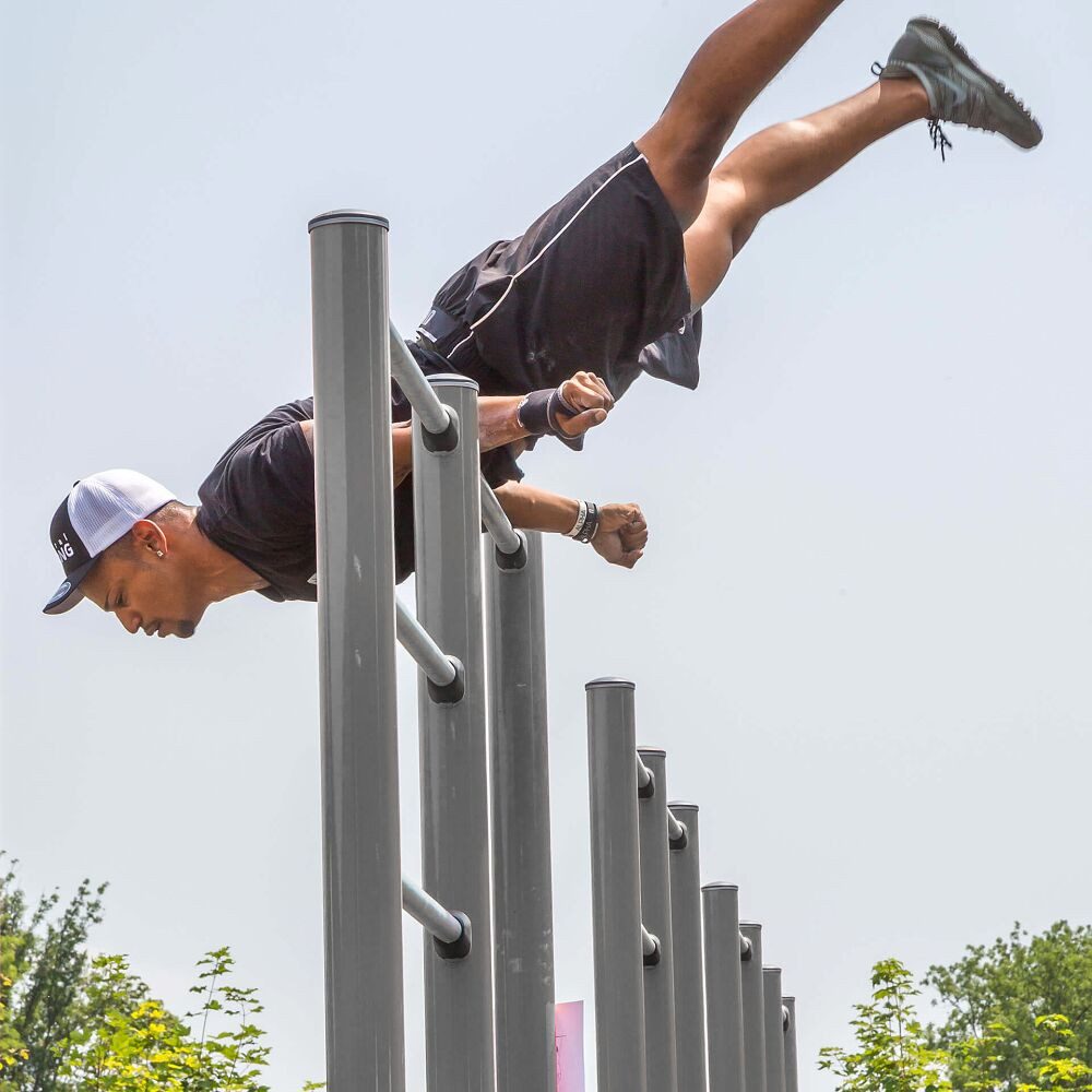 Kompan Kraftstation Outdoor-Fitness-Station Pull Up Pro, Für Parks, Outdooranlagen, Fitnessparks