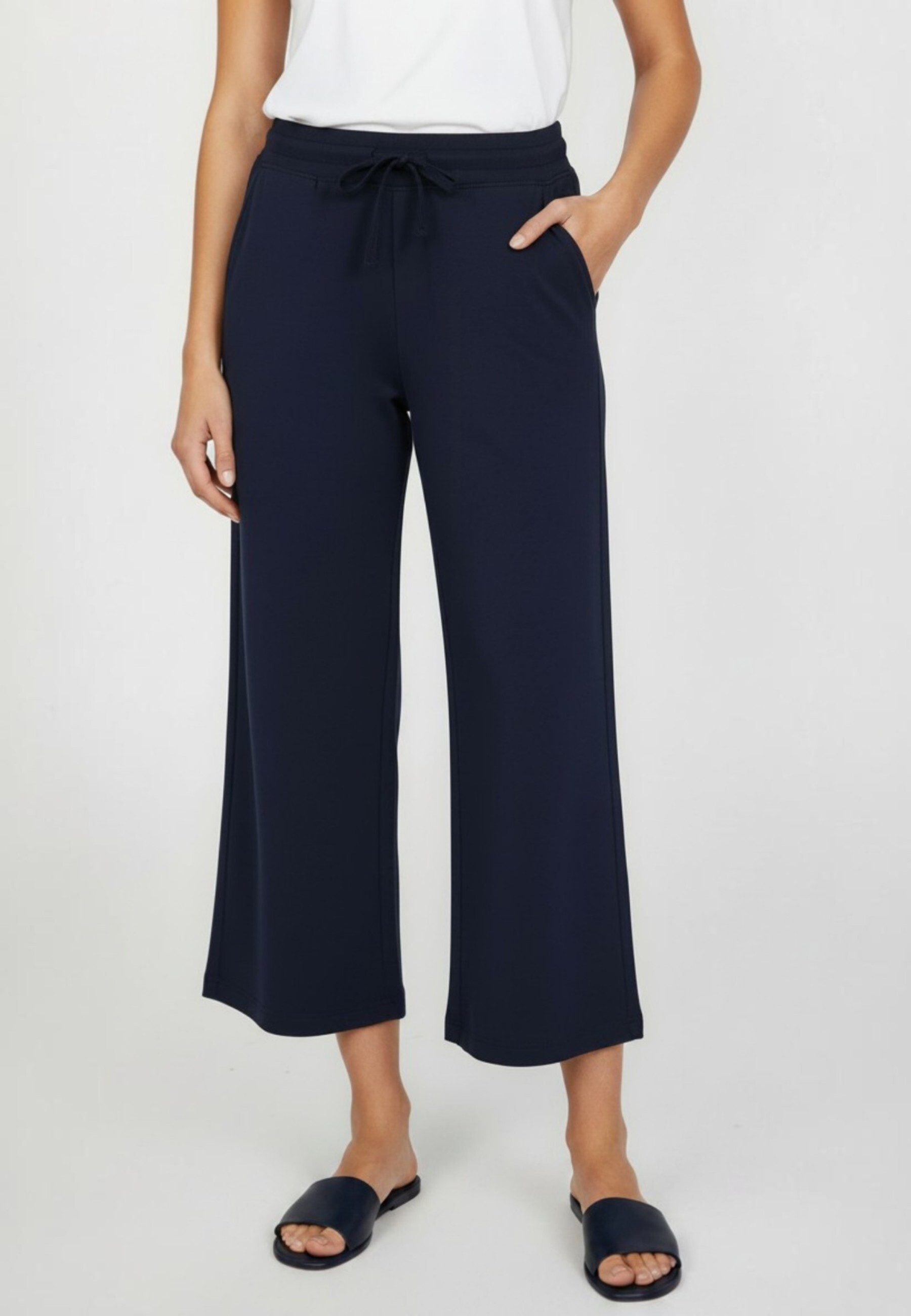 salzhaut Sweathose BLÜHS Damen Relaxed-Fit salzhaut – nordisch frisch, lässig und frech für jeden Tag!
