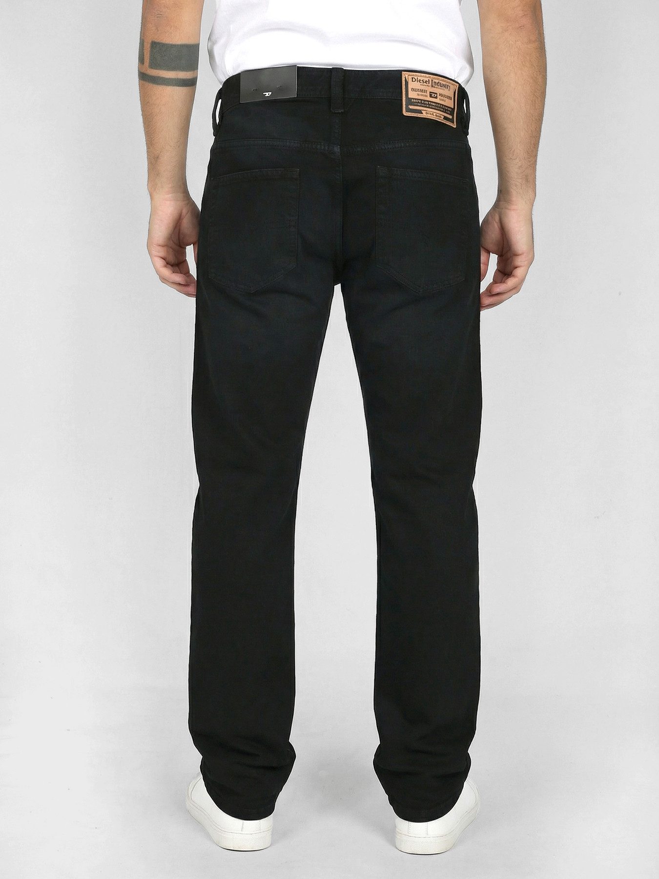 Diesel Straight-Jeans Regular Fit - MARKEE R9B36 - Länge:32 Verlängerte Beinpartie, ohne Stretch