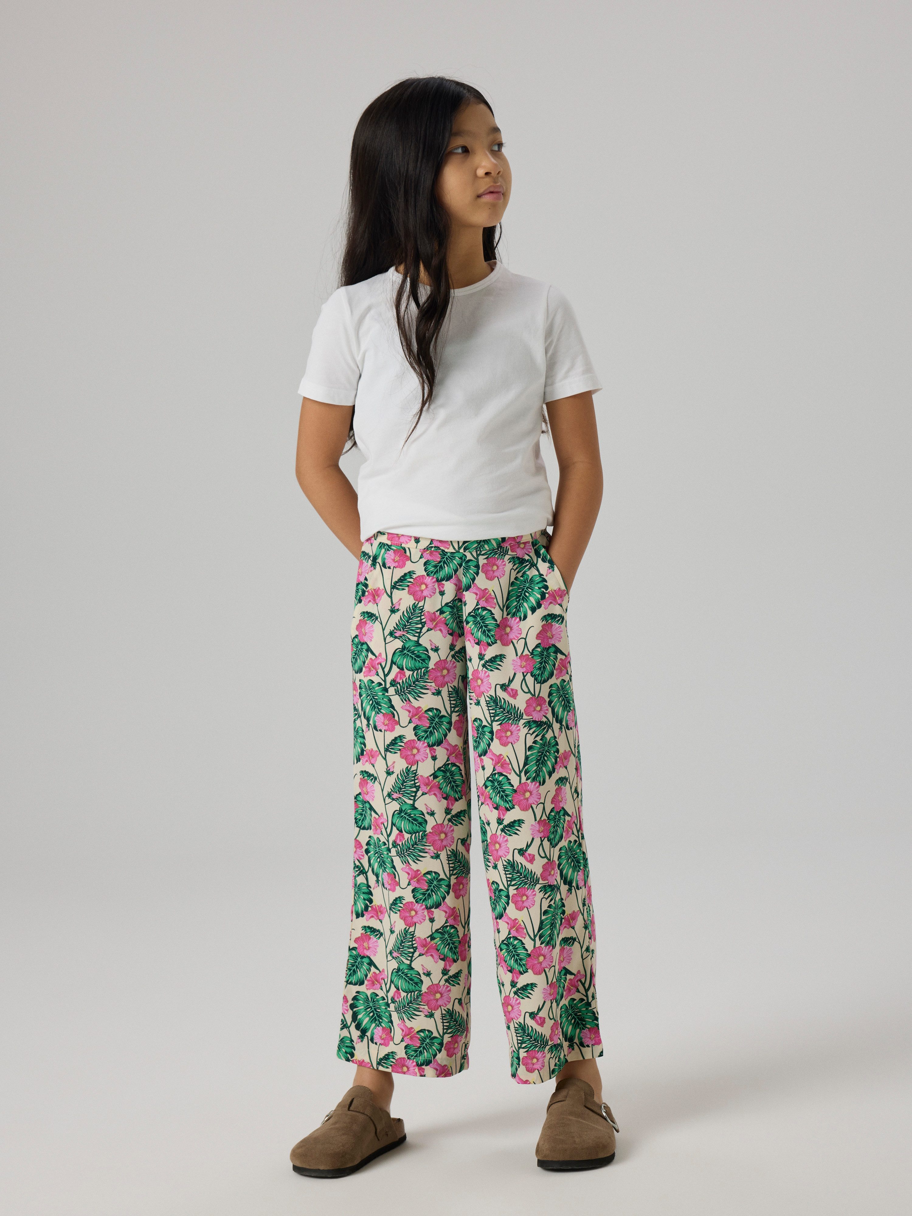 Name It Schlupfhose NKFVINAYA 7/8 WIDE PANT Materialmix, loose fit – Bild 2 von 5