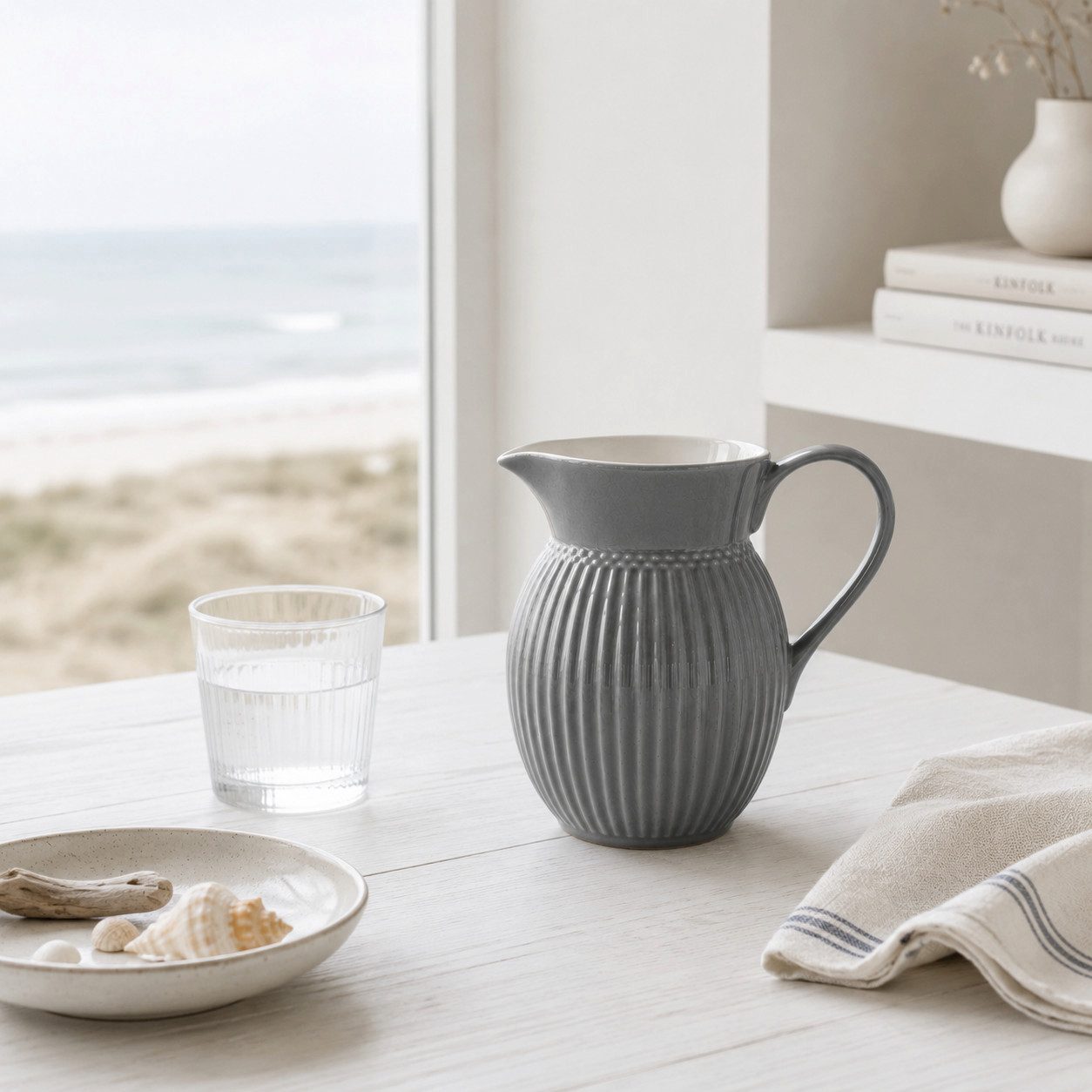 Greengate Wasserkrug GreenGate Krug Alice Steingrau 0,5 L