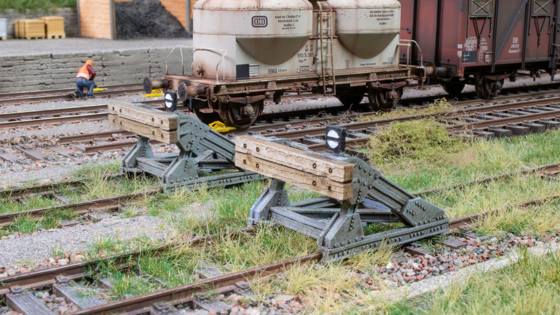 Modelleisenbahn-Spielunterlage NOCH® Prellbock in realistischer Miniatur, für Mod