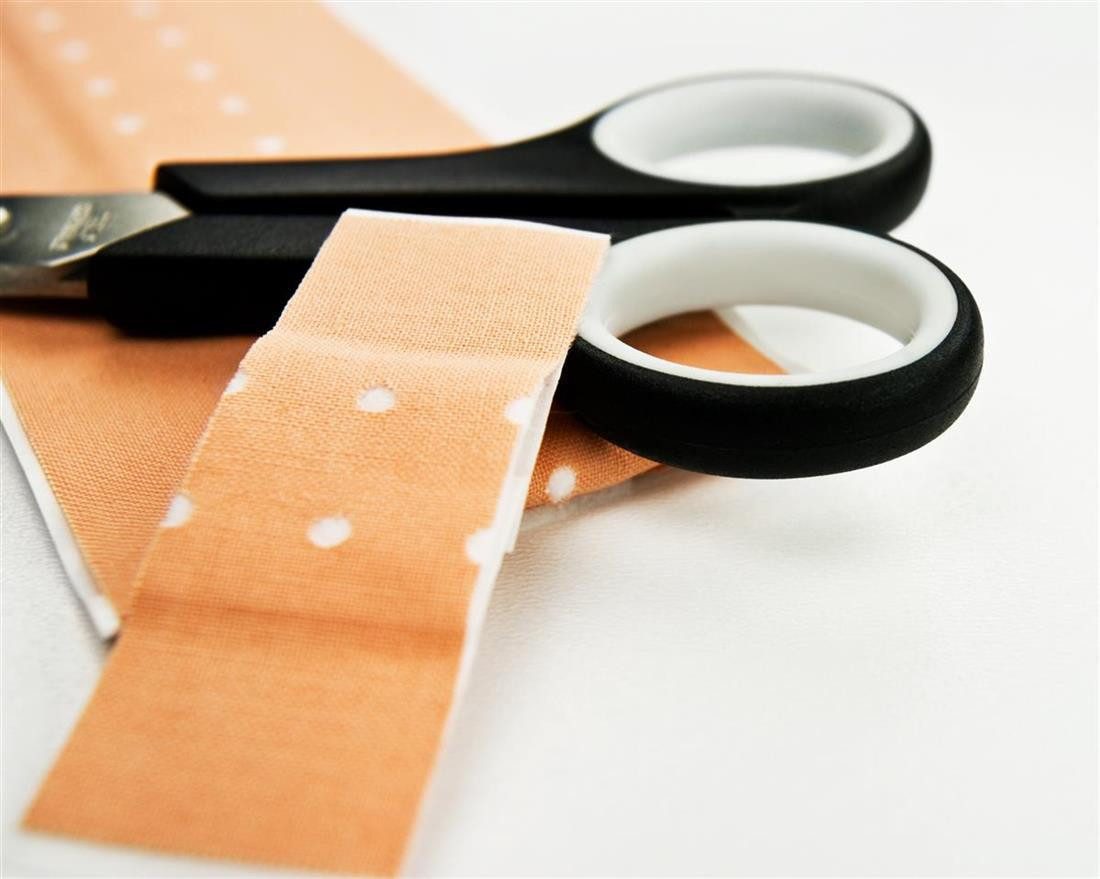 varivendo Wundpflaster Sensitiv Wundpflaster Rolle 10000mm x 60mm Hypoallergen 1 Stk (meter, 10 St., Wundpflaster), Wundpflaster wundversorgung Erste Hilfe Pflaster