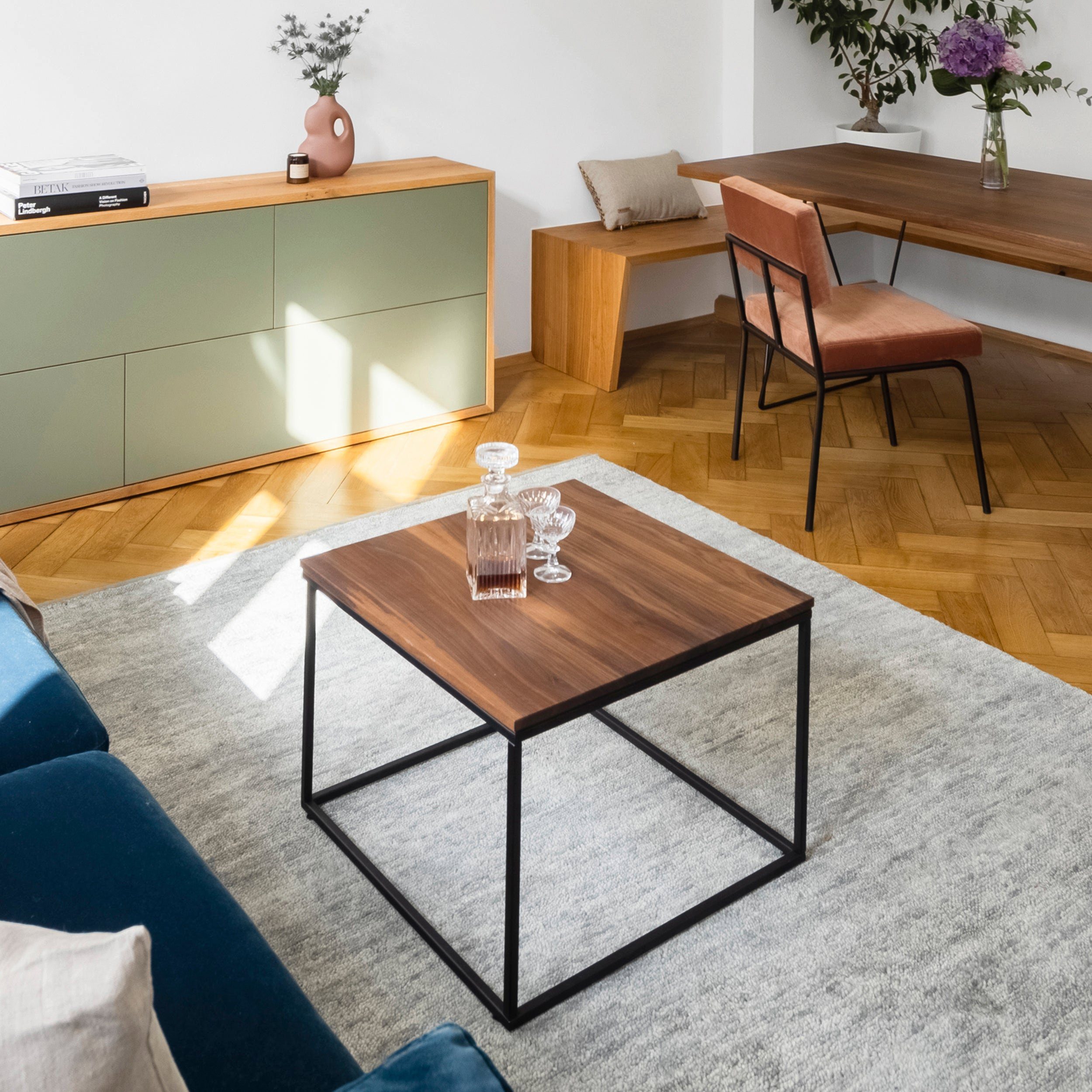 Natural Goods Berlin Couchtisch CUBE (1-St), Beistelltisch, Couchtisch, Nachttisch, Massivholzplatte Eiche