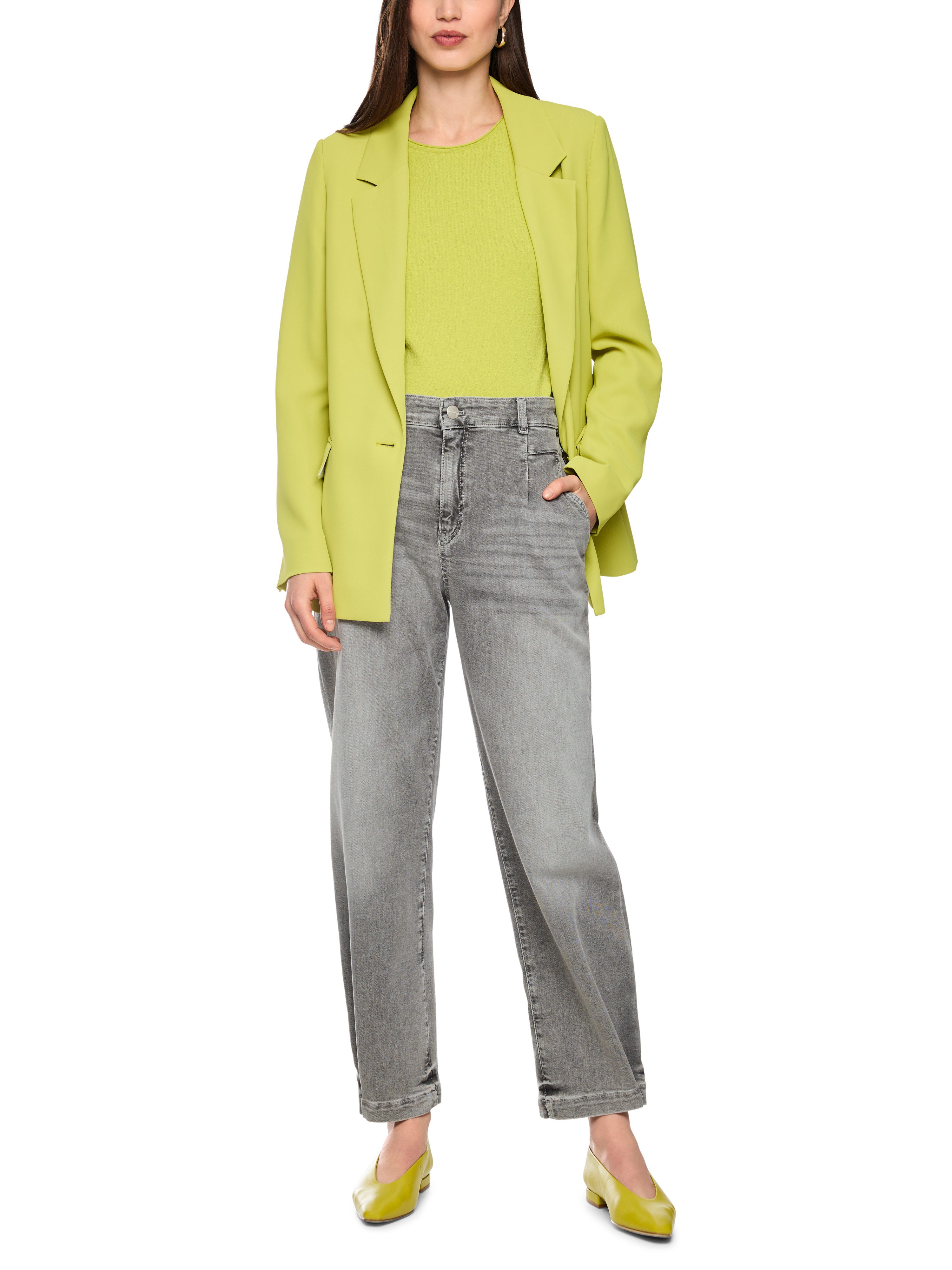 Marc Cain Gerade Jeans Muted Motion Premium Damenmode Model: RENTON im Relaxed Fit