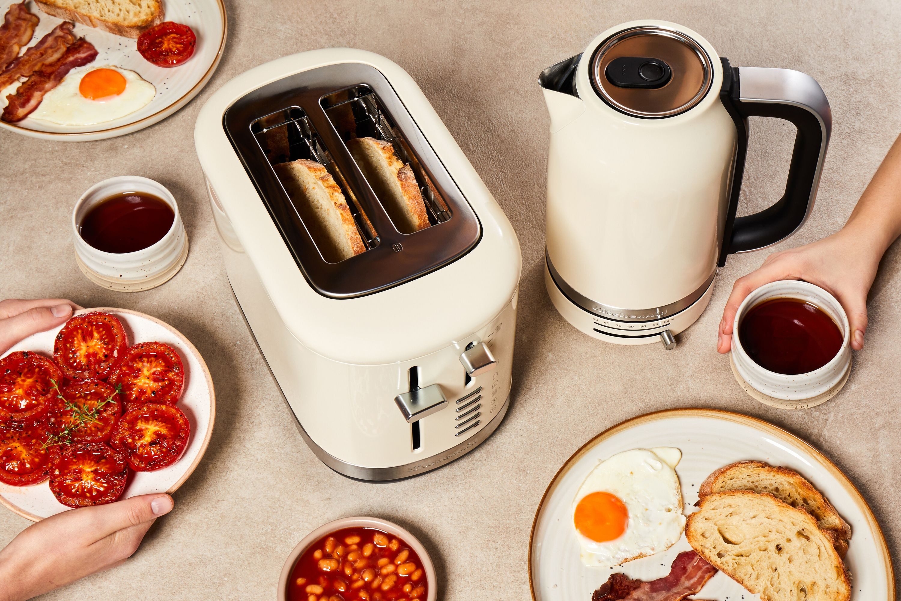 KitchenAid Toaster Set Wasserkocher 5KEK1701, Toaster 5KMT2109 + Brötchenaufsatz
