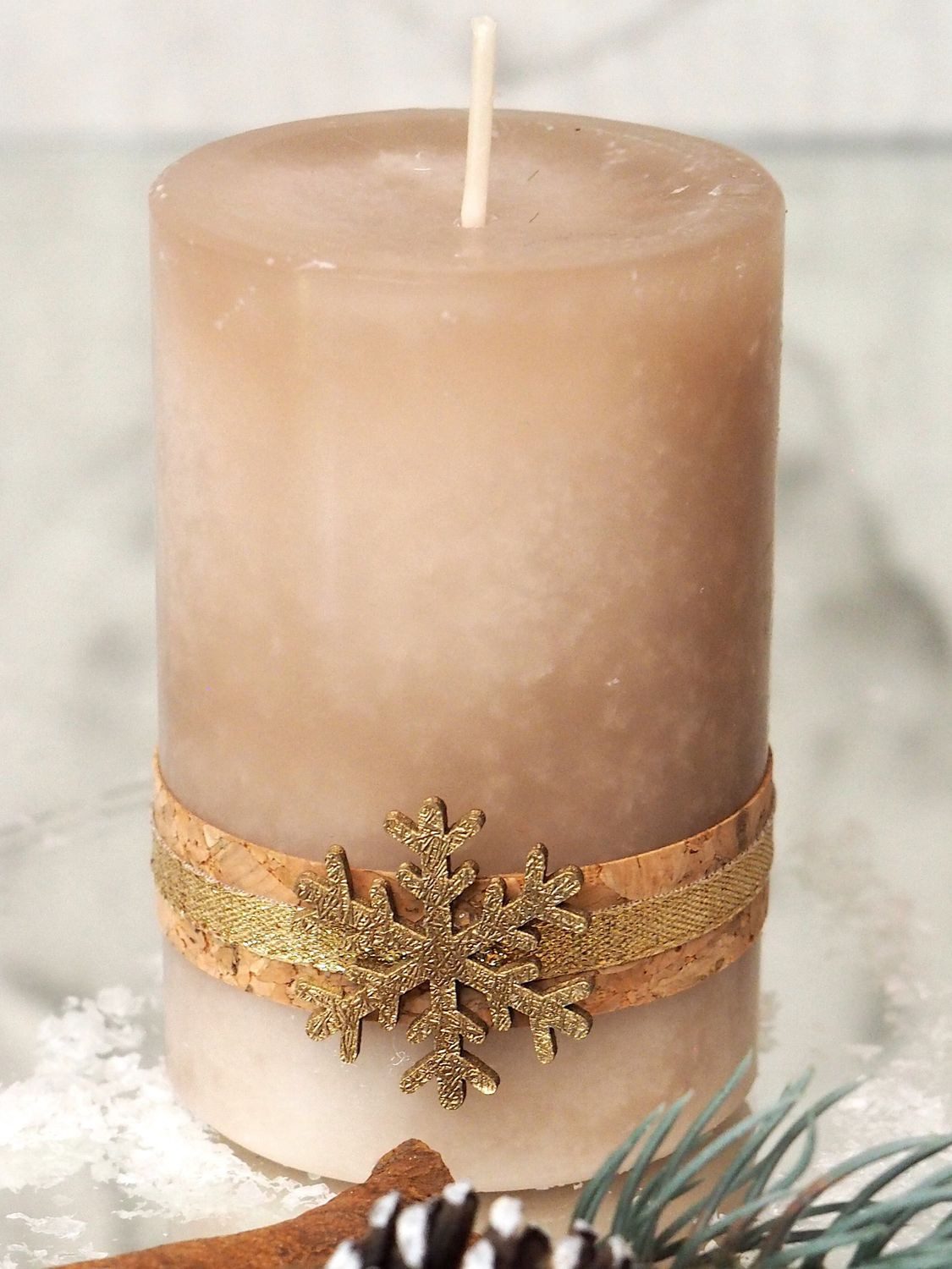 ZauberDeko Adventskerze 4 Adventskerzen Kerzen Stumpenkerzen Beige Schneefl günstig online kaufen