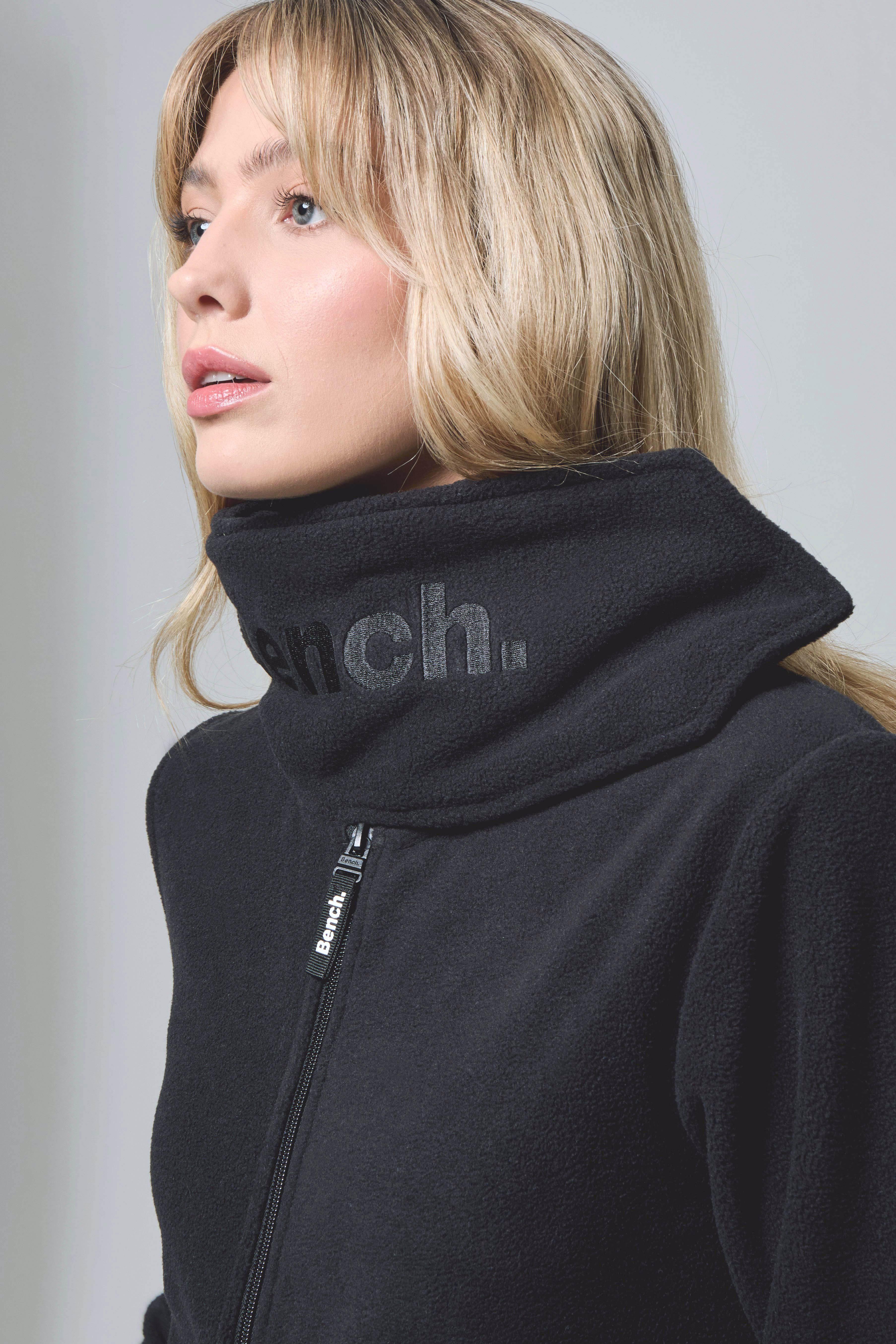 Bench. Fleecejacke FUNNEL