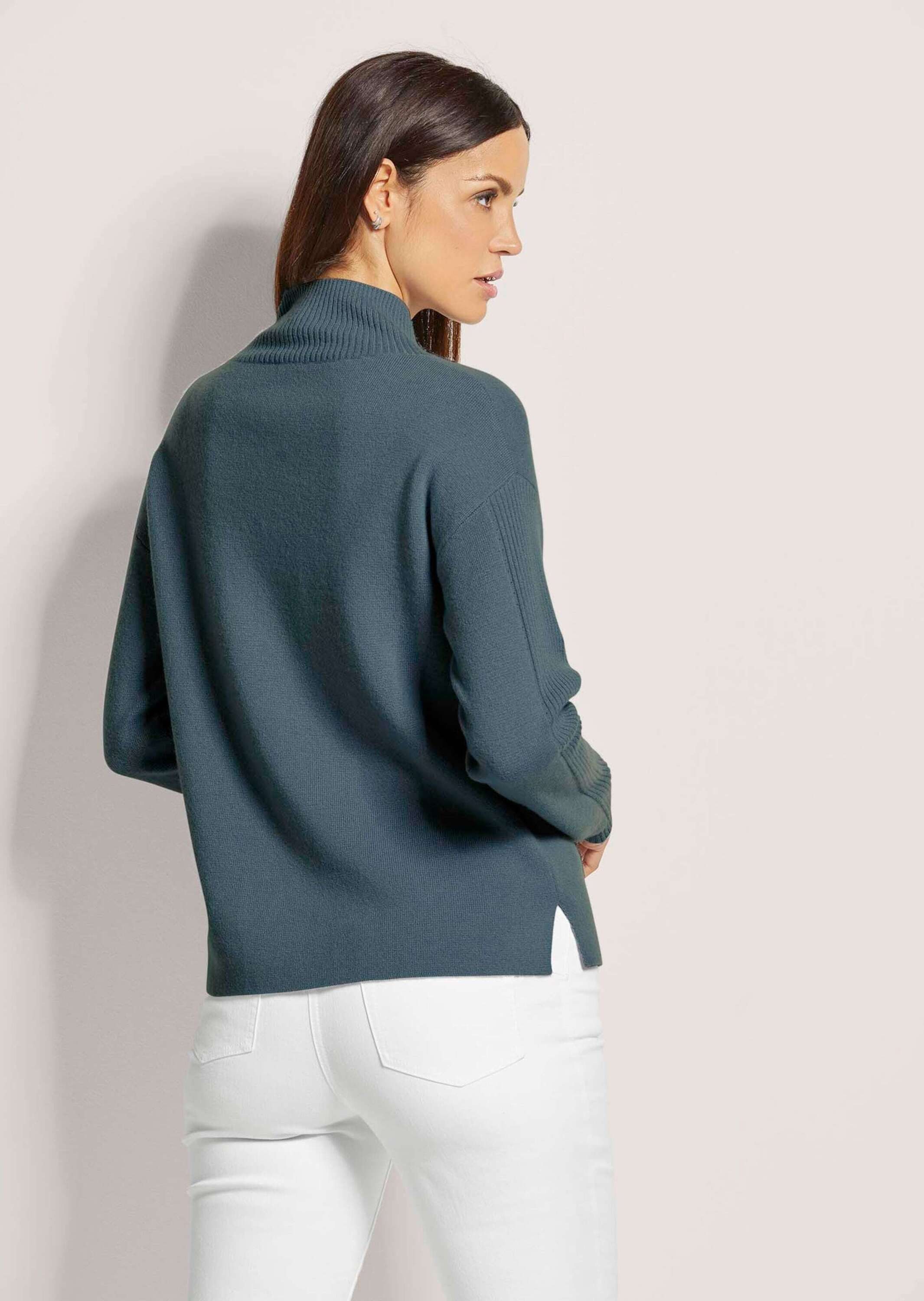 MADELEINE Strickpullover Kaschmir-Pullover mit Pointelle-Muster Pullover mit Stehkragen, überschnittene Schultern, Seitenschlitze