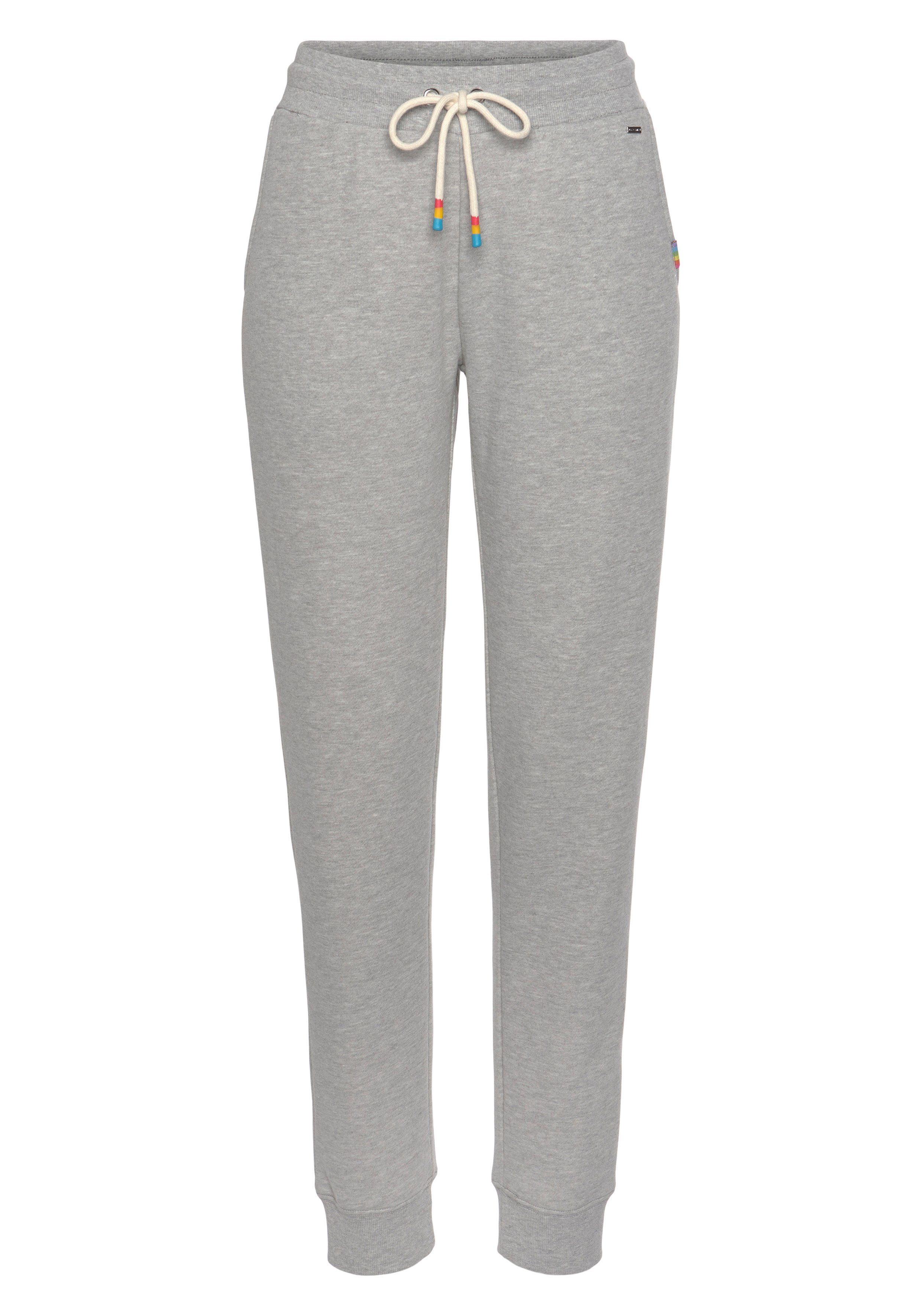 LASCANA Loungehose grau-meliert mit Pride Regenbogen-Label