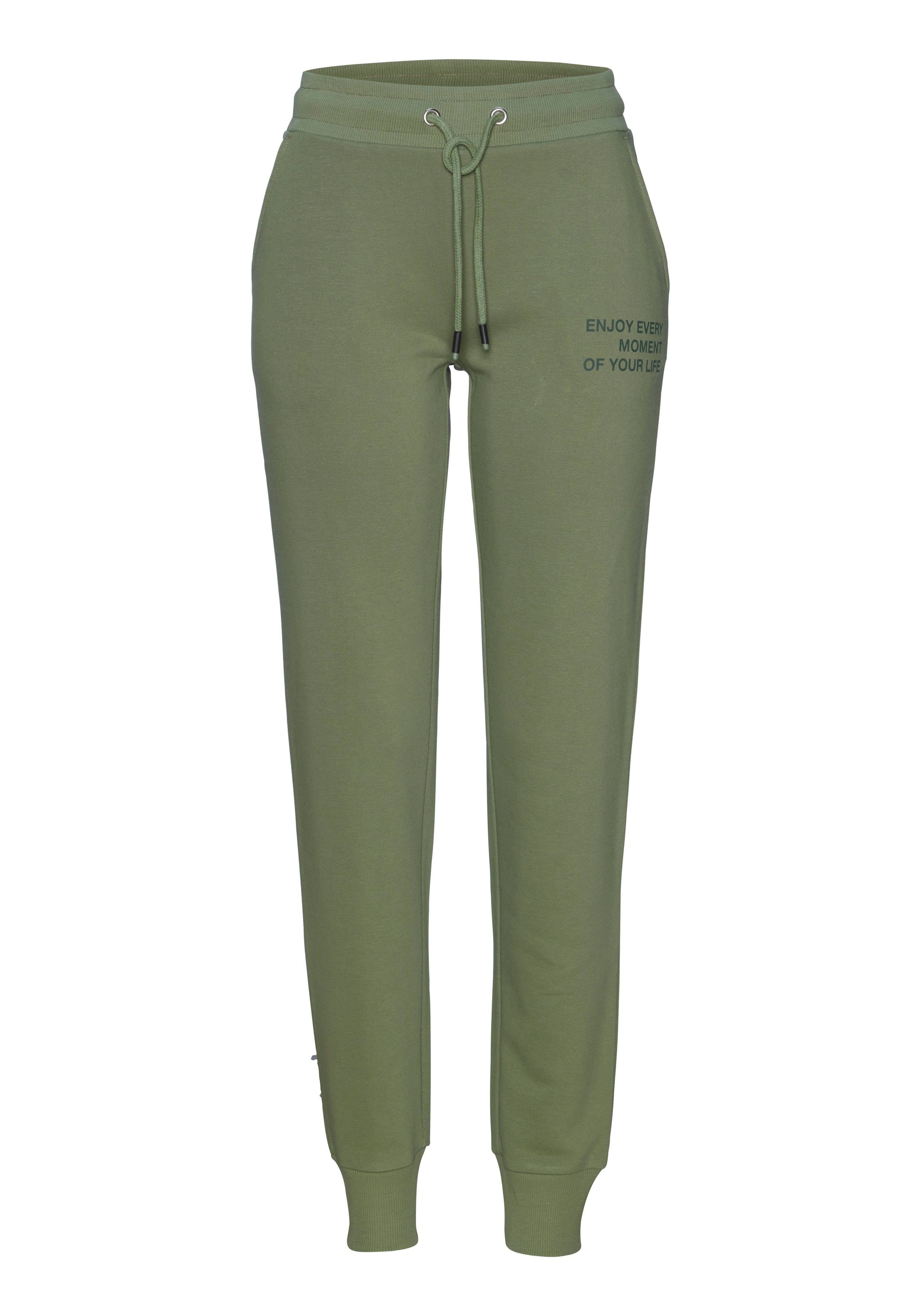 Buffalo Jogginghose mit seitlichen Eingrifftaschen, Loungeanzug